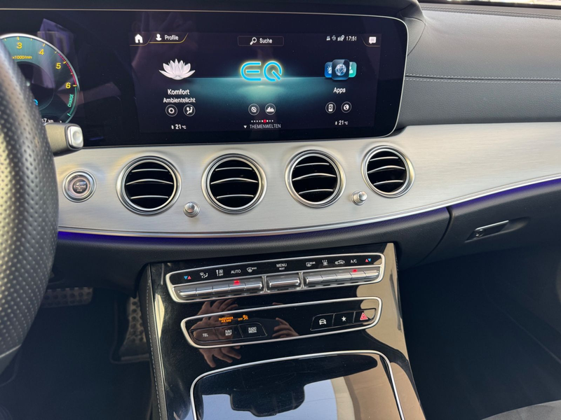 Mercedes-Benz E 300 de 4Matic*AMG Line*Widescreen*Leder*LED* — photo 14