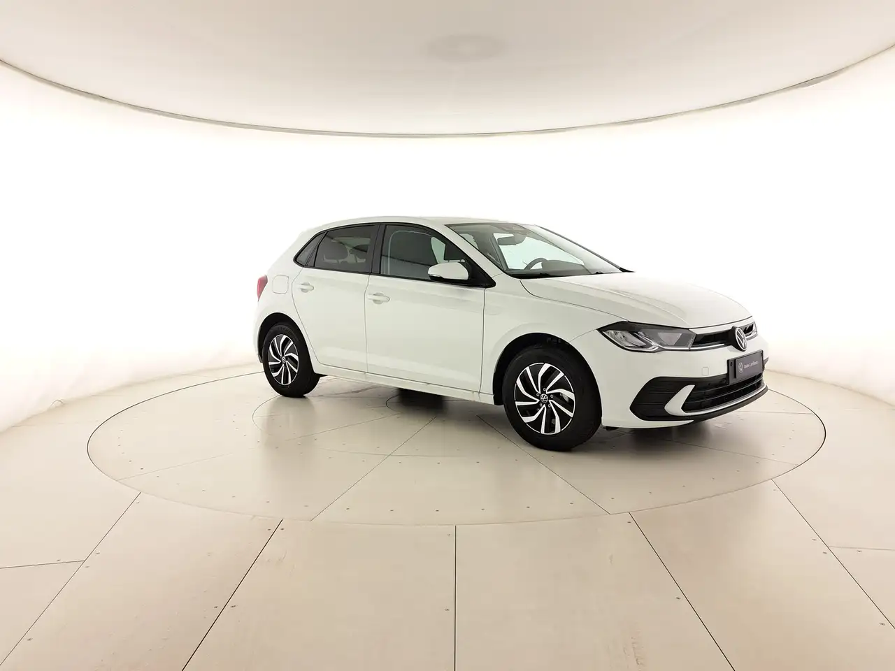 Volkswagen Polo 1.0 young 80cv, миниатюра 7