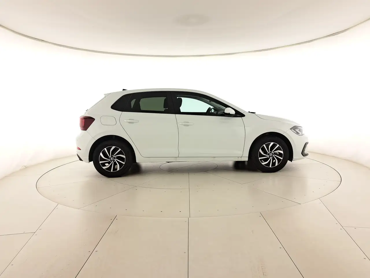 Volkswagen Polo 1.0 young 80cv, миниатюра 6