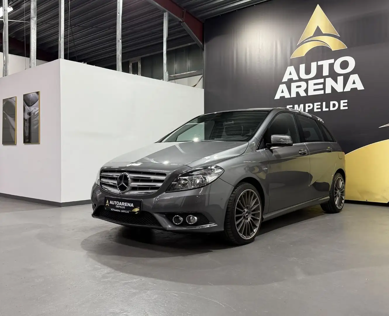 Mercedes-Benz B 180 CDI Aut. BlueEfficiency*Navi*Tempo*PDC Grau - 1