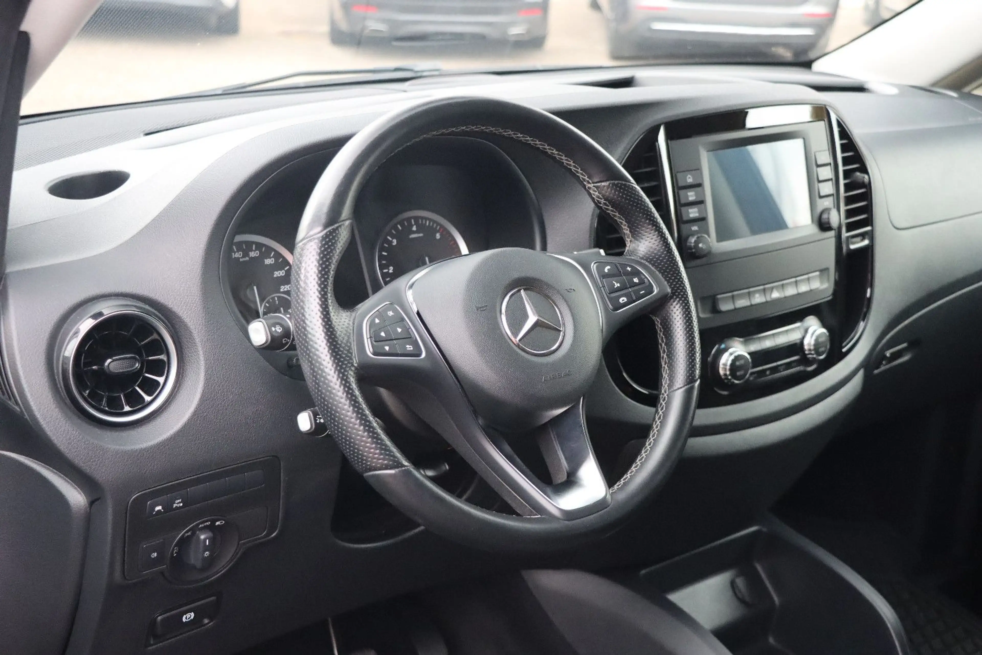 Mercedes-Benz Vito Tourer 119 CDI lang Edition l LED l ACC l — photo 15