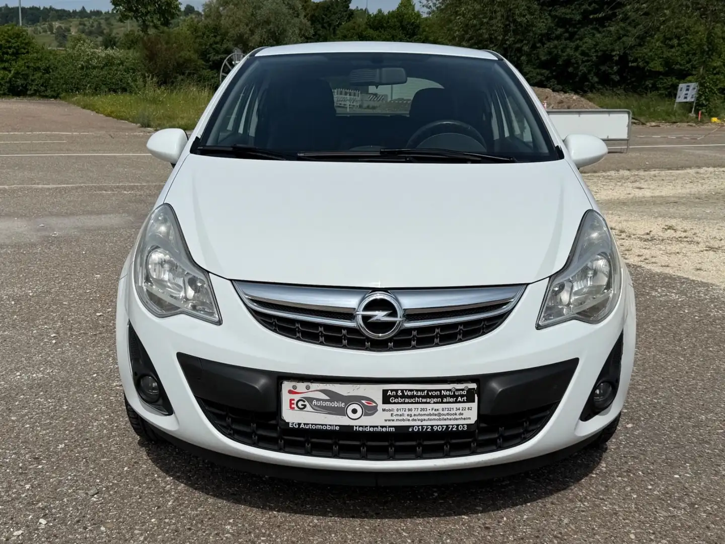 Opel Corsa D 150 Jahre Opel 1.4 16V 64kW*KLIMA*ALU* Weiß - 2