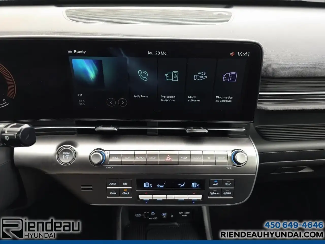 Hyundai KONA снимка Hyundai KONA