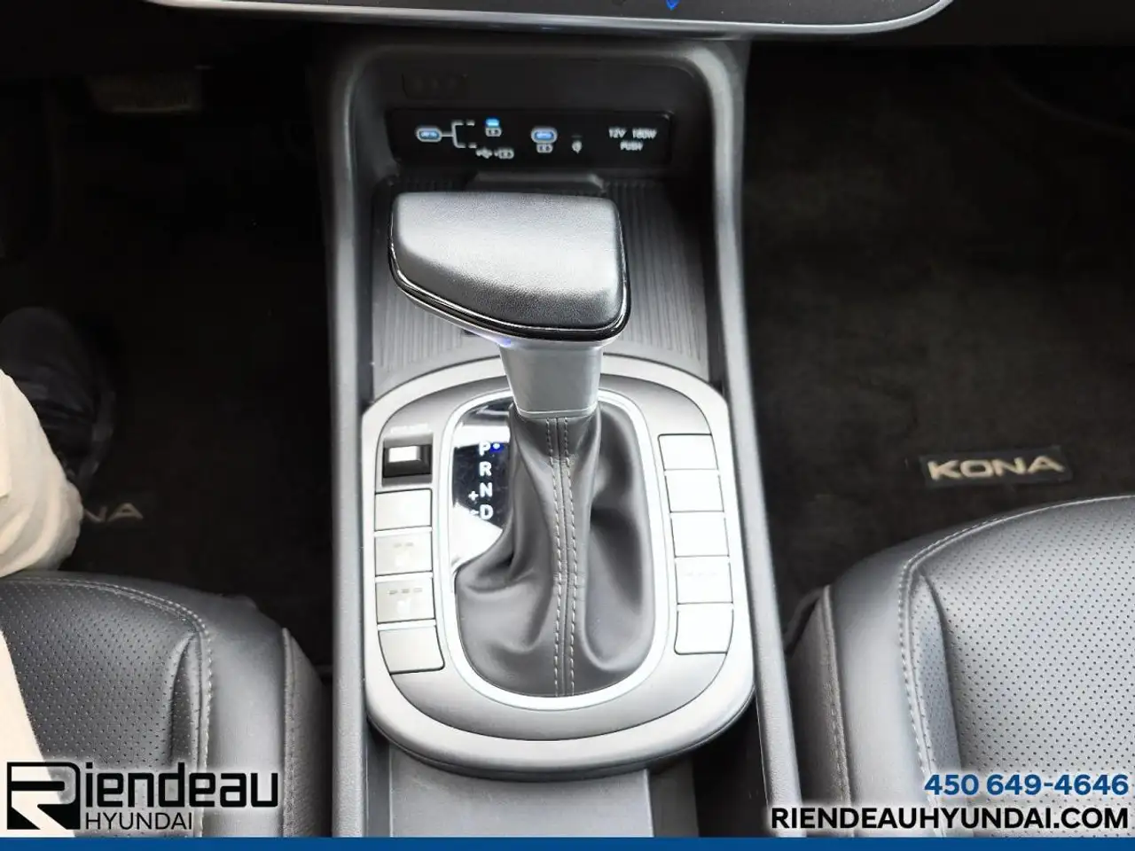 Hyundai KONA снимка Hyundai KONA