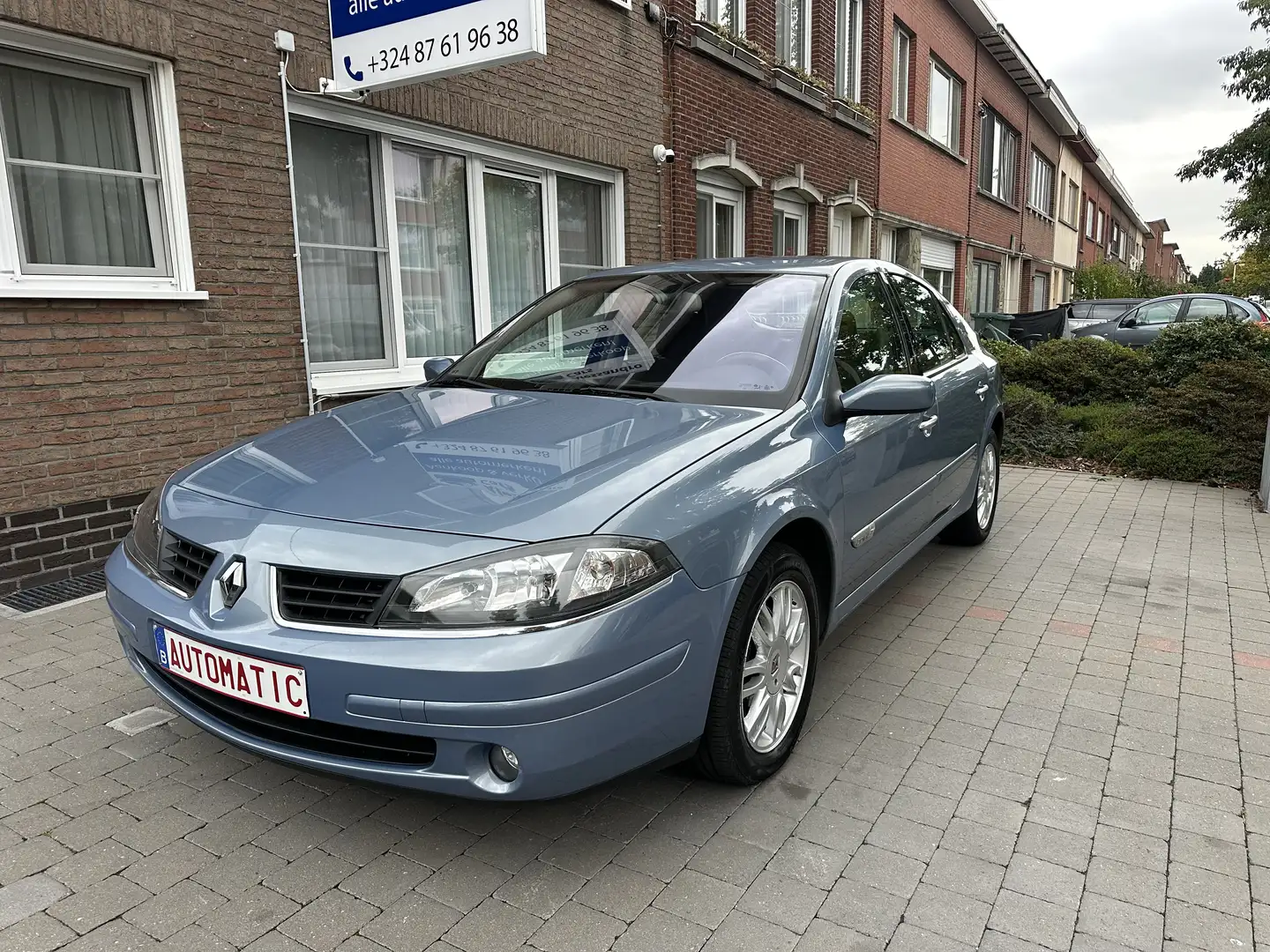 Renault Laguna 2.0i Automaat! Topstaat* Airco* 94000km* Garantie! Blauw - 1