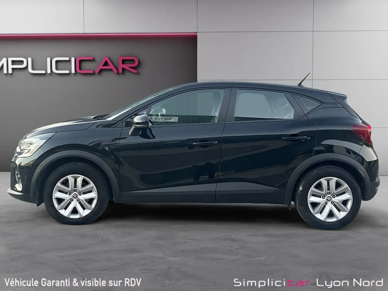 Renault Captur — photo 6