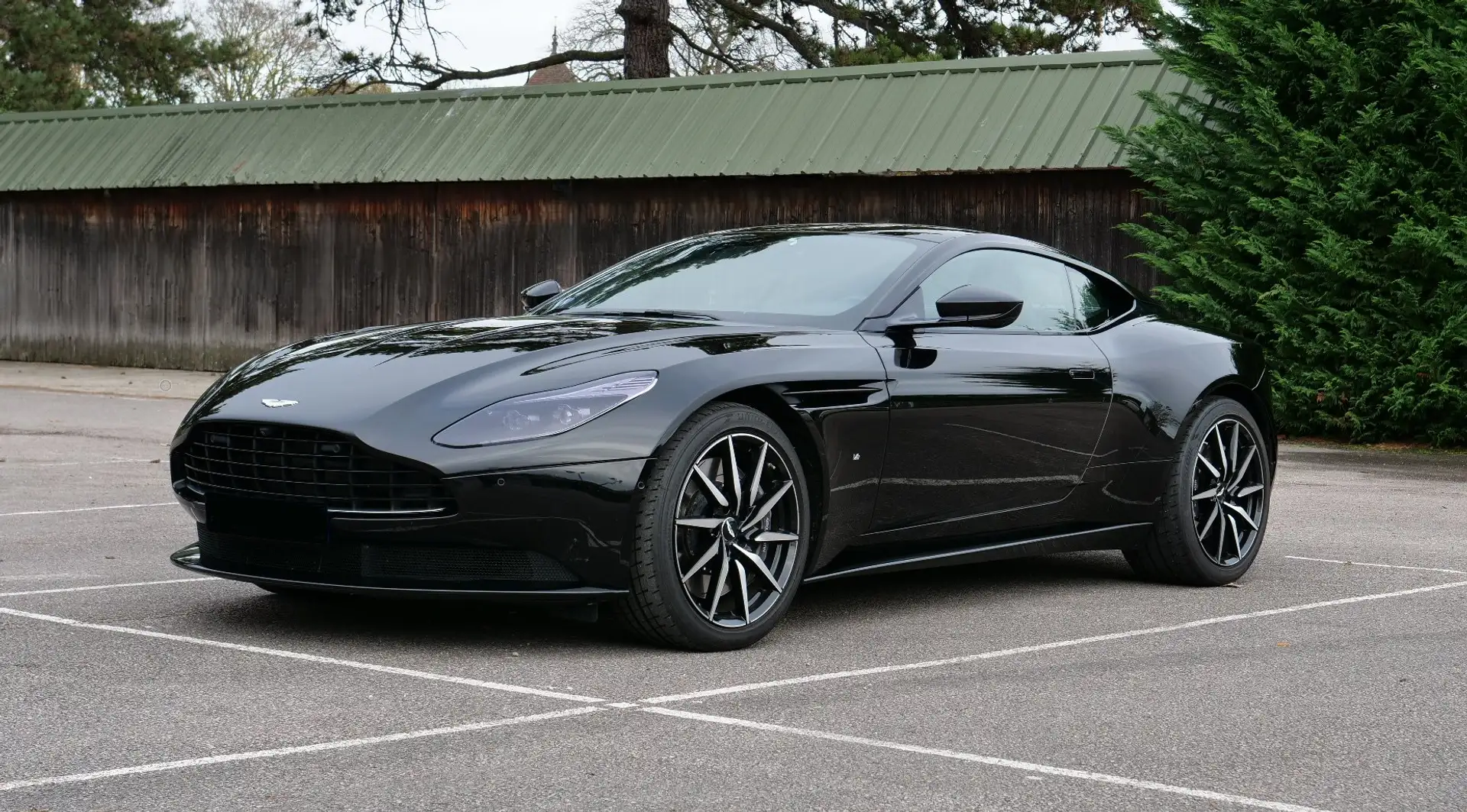 Aston Martin DB11 DB11 Coupé 5.2 Biturbo V12 Schwarz - 1