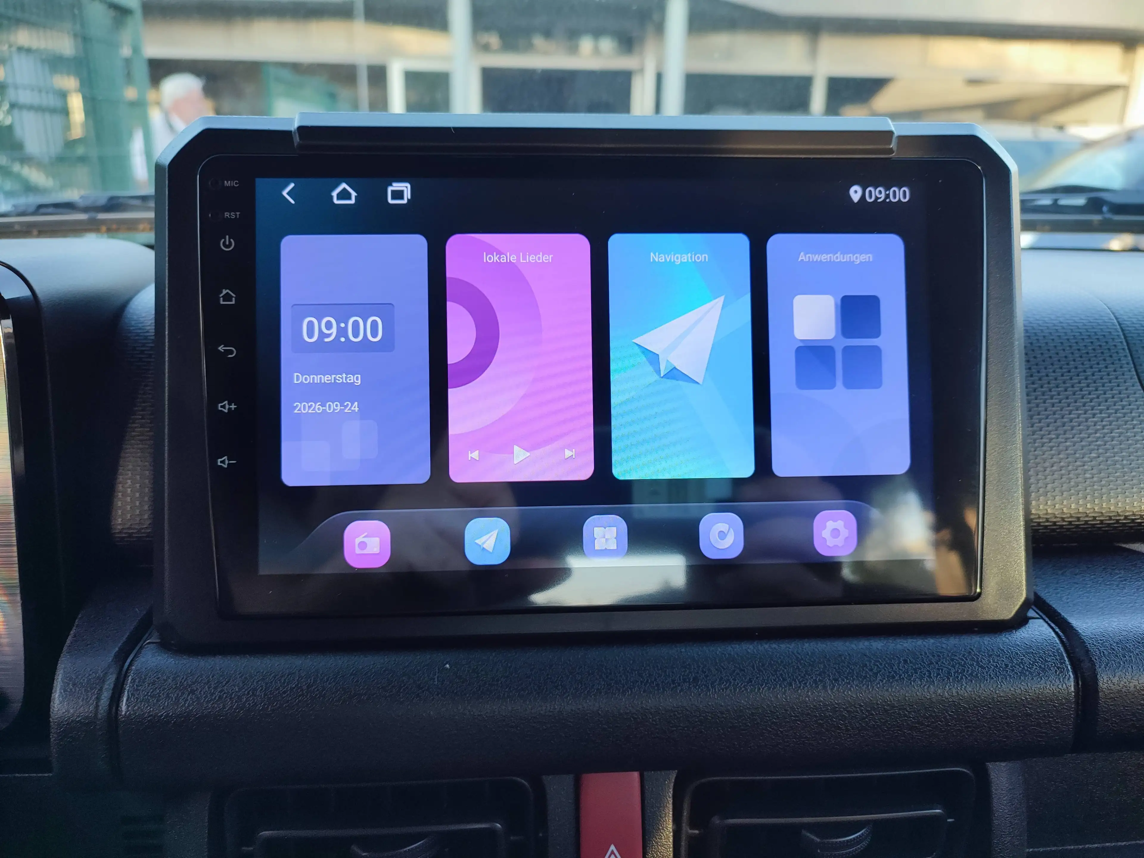 Suzuki Jimny Comfort AllGrip Automatik/Navi+Cam/AHK — photo 10