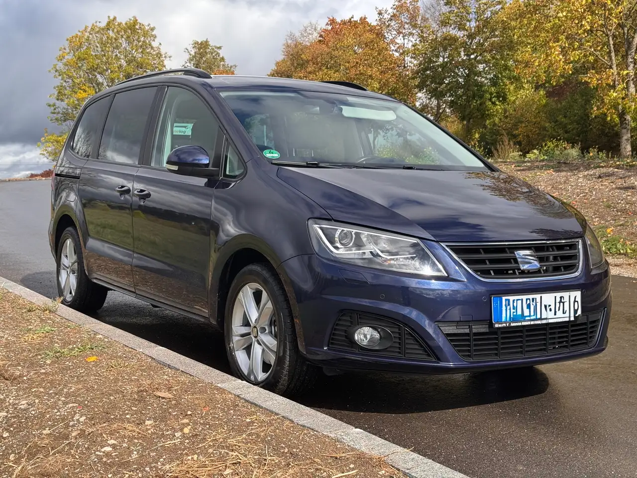 SEAT Alhambra Alhambra 2.0 TDI Ecomotive Crono — photo 1 of 9