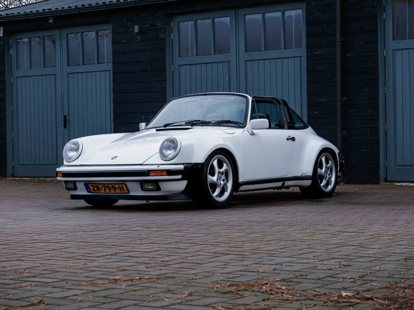 Porsche 911 3.2 Targa Weiß - 2