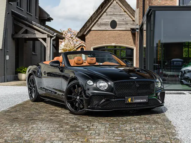 Bentley Continental GTC V8 / Blackline / 22" / Matrix / 360° / Beluga / CC