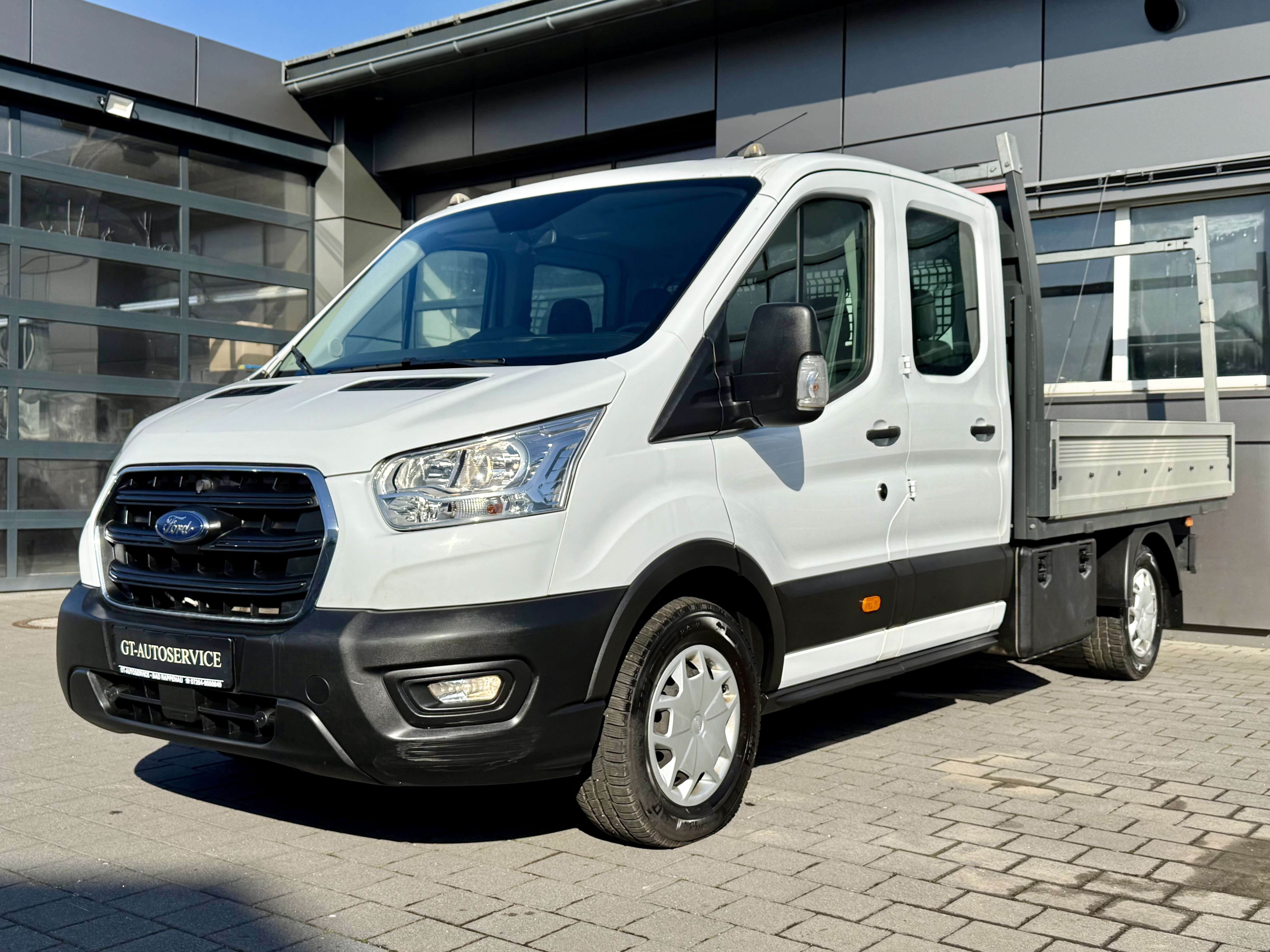 Second hand Ford Transit 