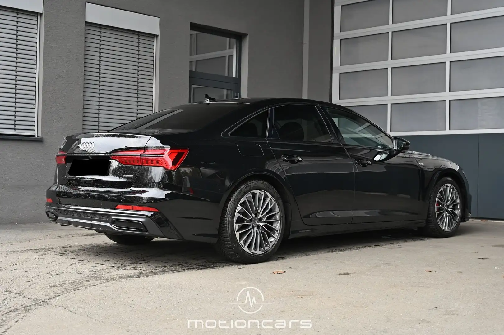 Audi A6 55 2.0 TFSI e quattro sport Schwarz - 2