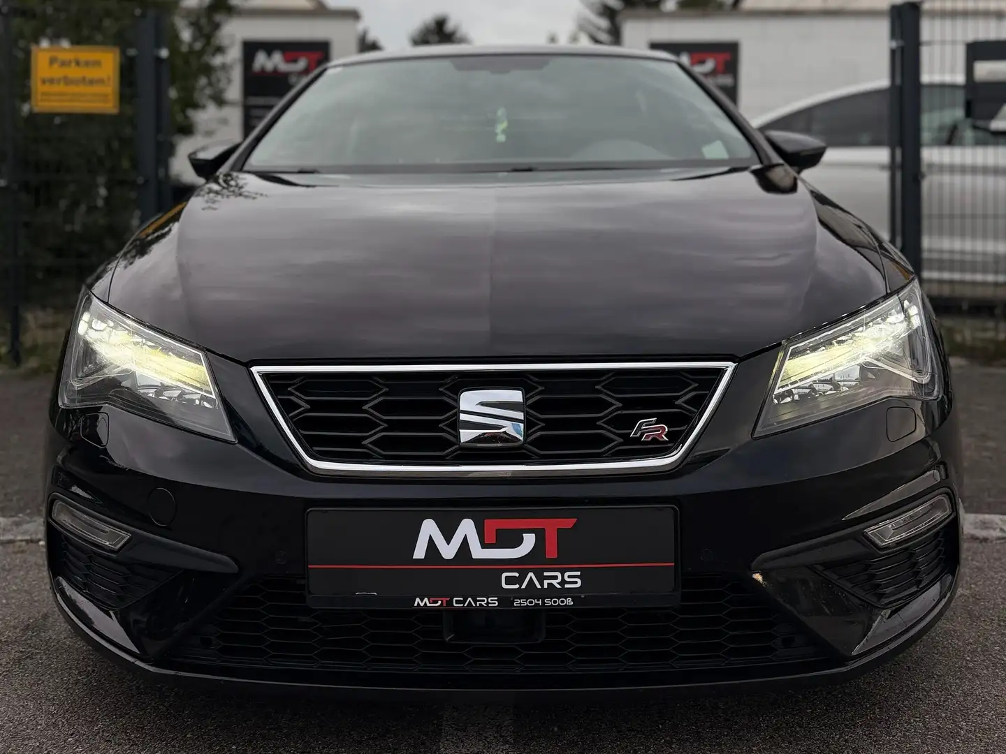 SEAT Leon FR1.5 TSI Fast Lane|VIRTUAL|KEYLESS|ACC|MATRIX|CAM Schwarz - 1