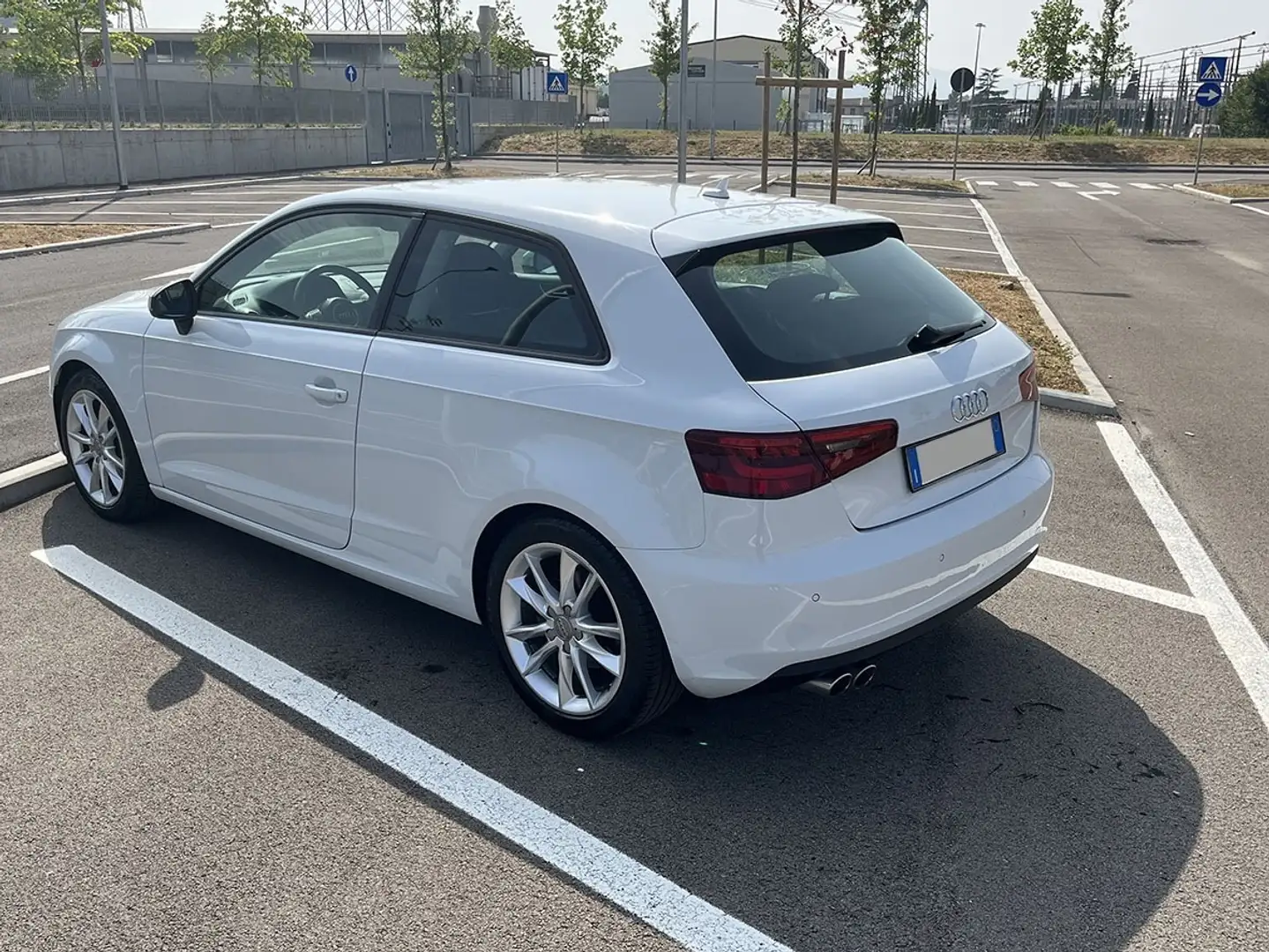 Audi A3 A3 2.0 tdi Ambition quattro Bianco - 2