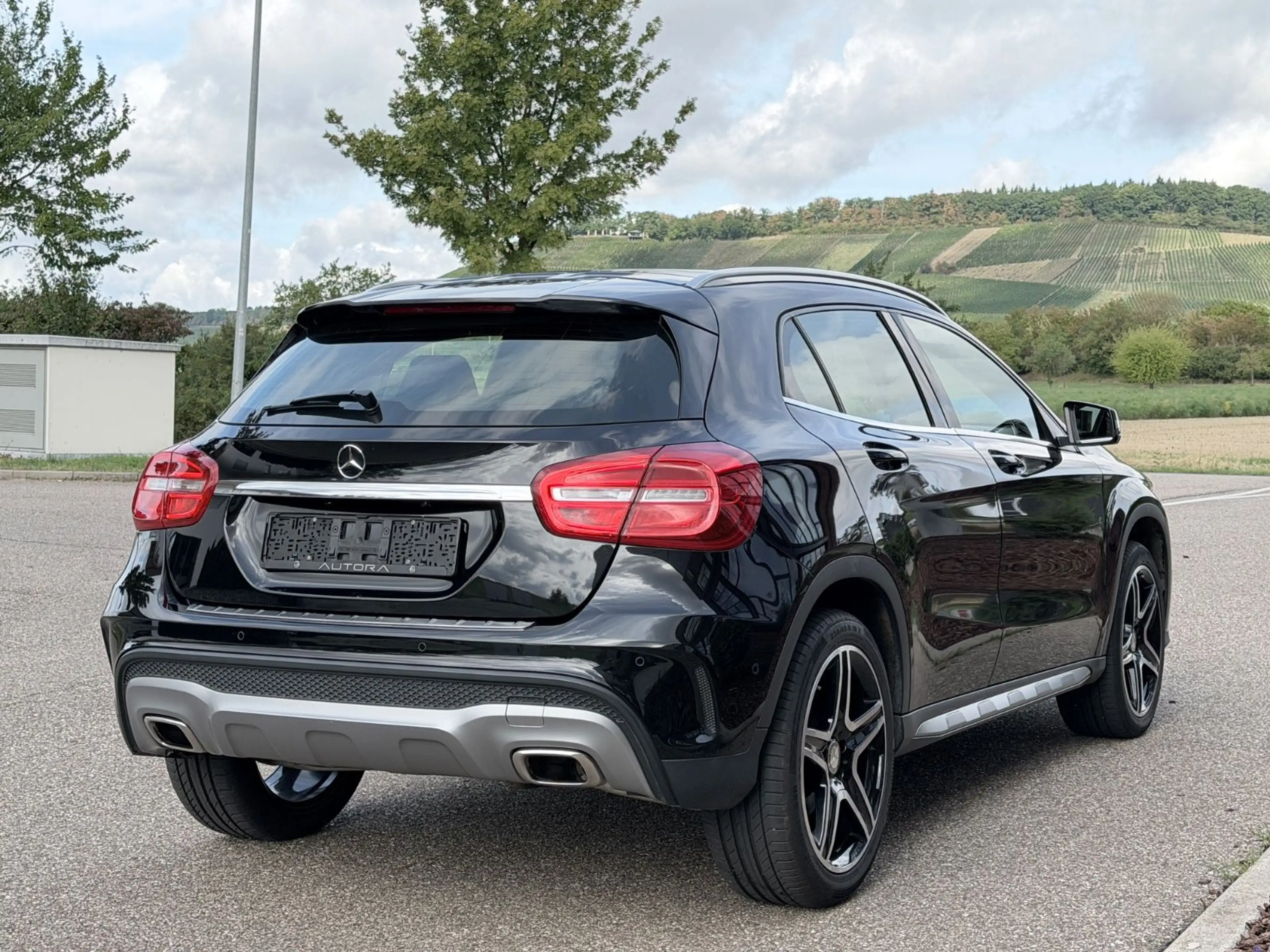 Mercedes-Benz GLA 220 CDI 4Matic Street Style AMG|PANO|R.KAMER — photo 8