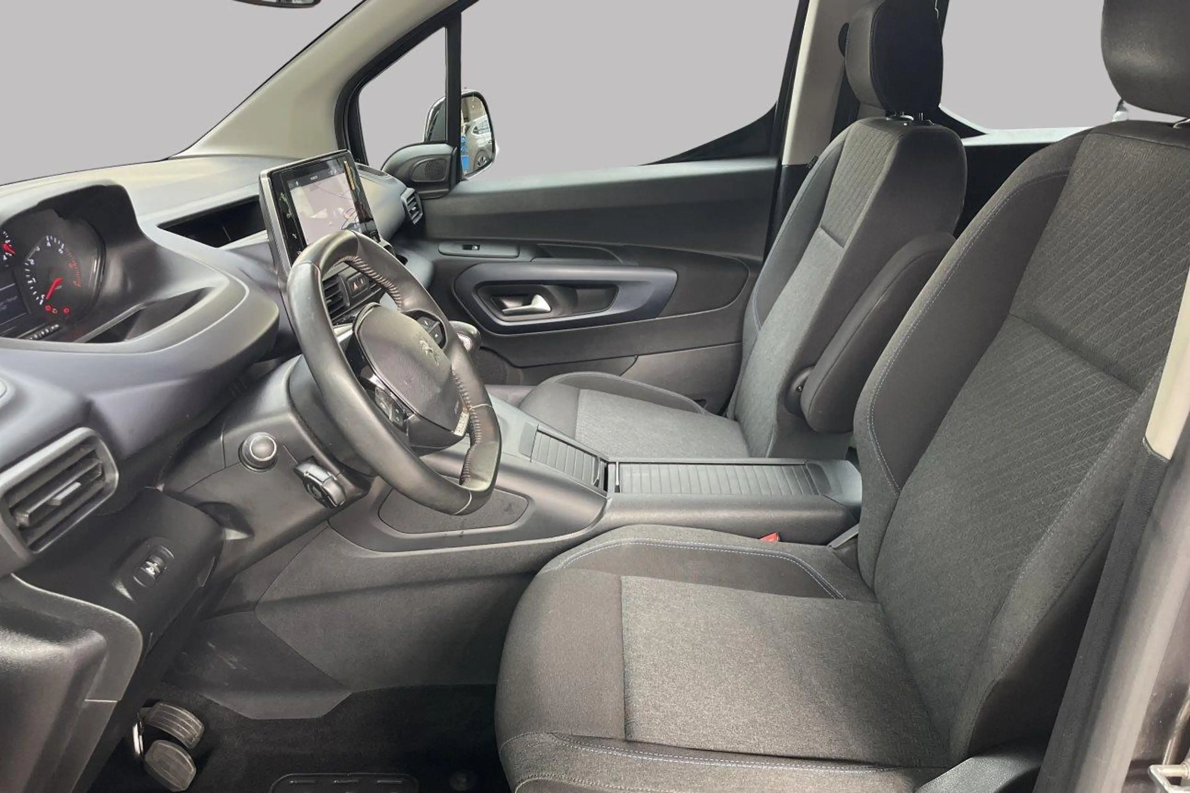 Peugeot Rifter standard allure — photo 10