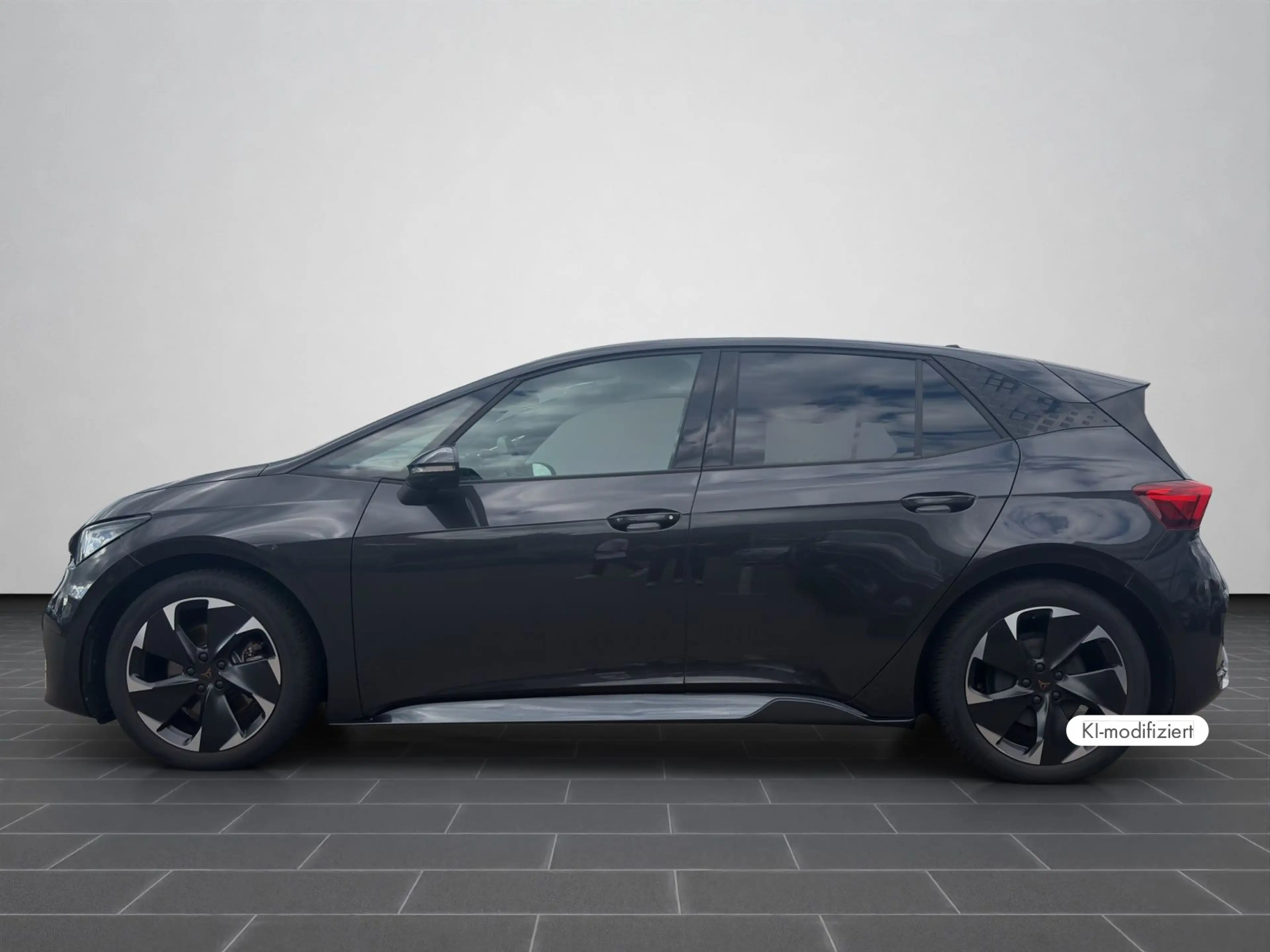 CUPRA Born 150 kW Cargo Pilot M 19" GJR 360° Navi — photo 7