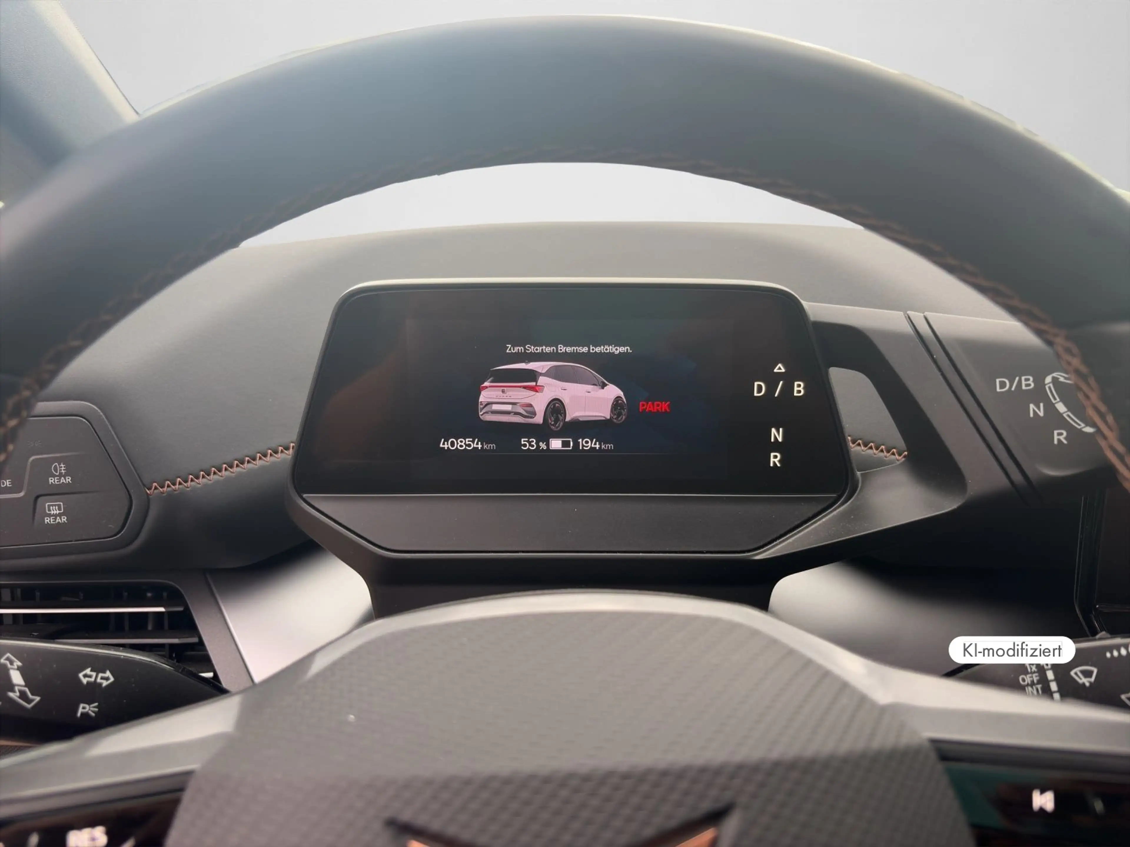 CUPRA Born 150 kW Cargo Pilot M 19" GJR 360° Navi — photo 10