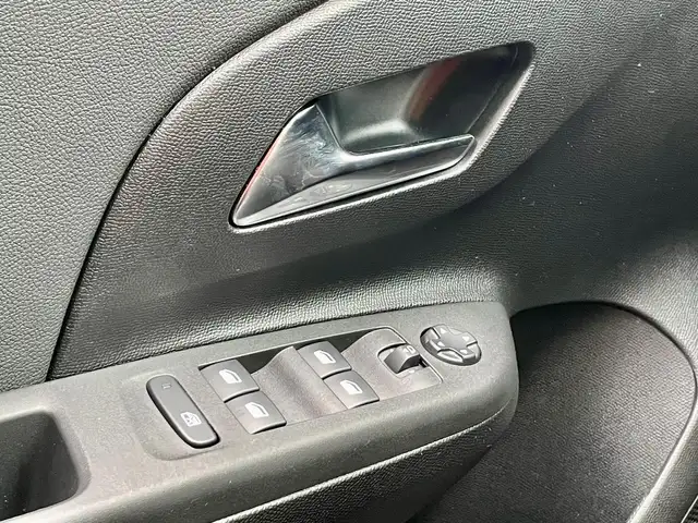 Opel Corsa view 14