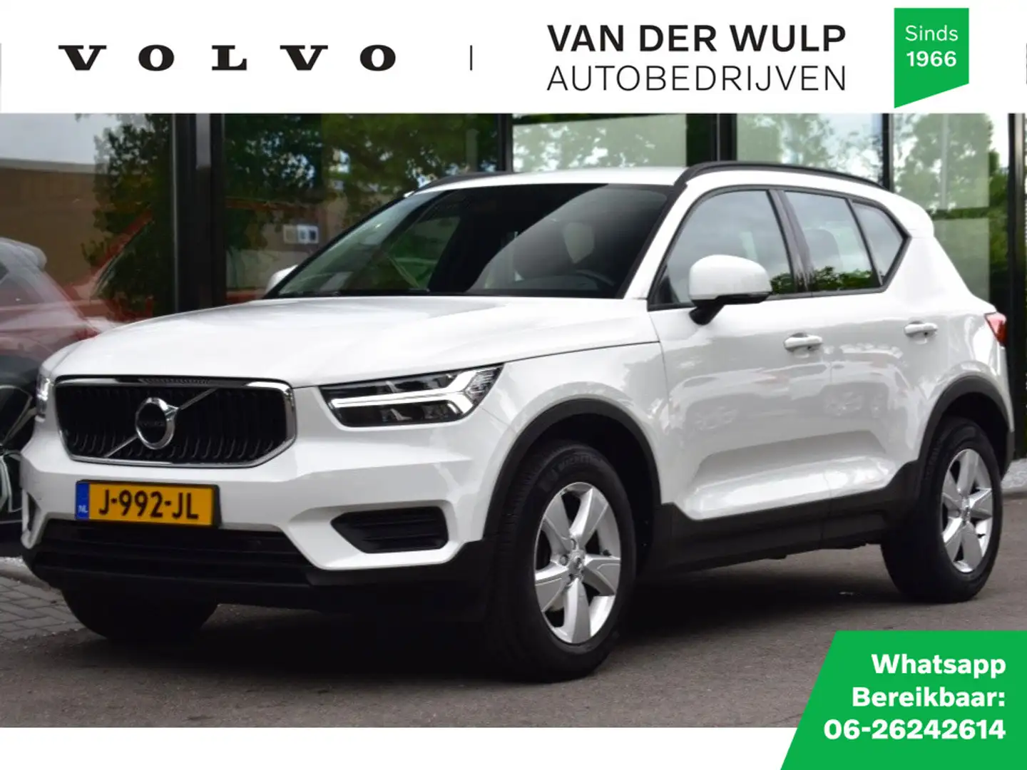 Volvo XC40 T2 129pk Aut. Momentum Core | Navigation Tech | Ai Wit - 1