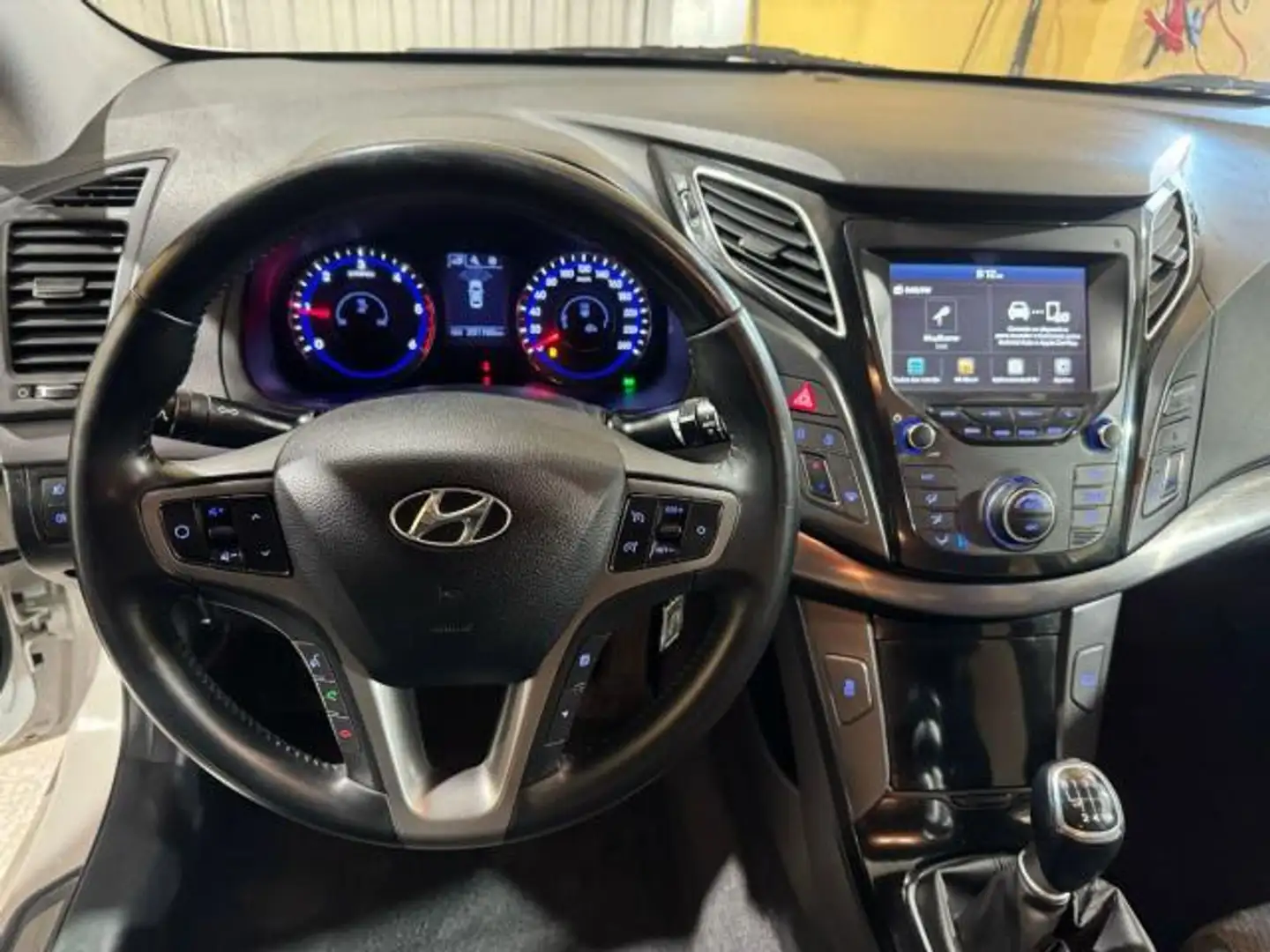 Hyundai i40 Sedán 1.6 CRDi 85 kW (115 CV) Klass Blanco - 2