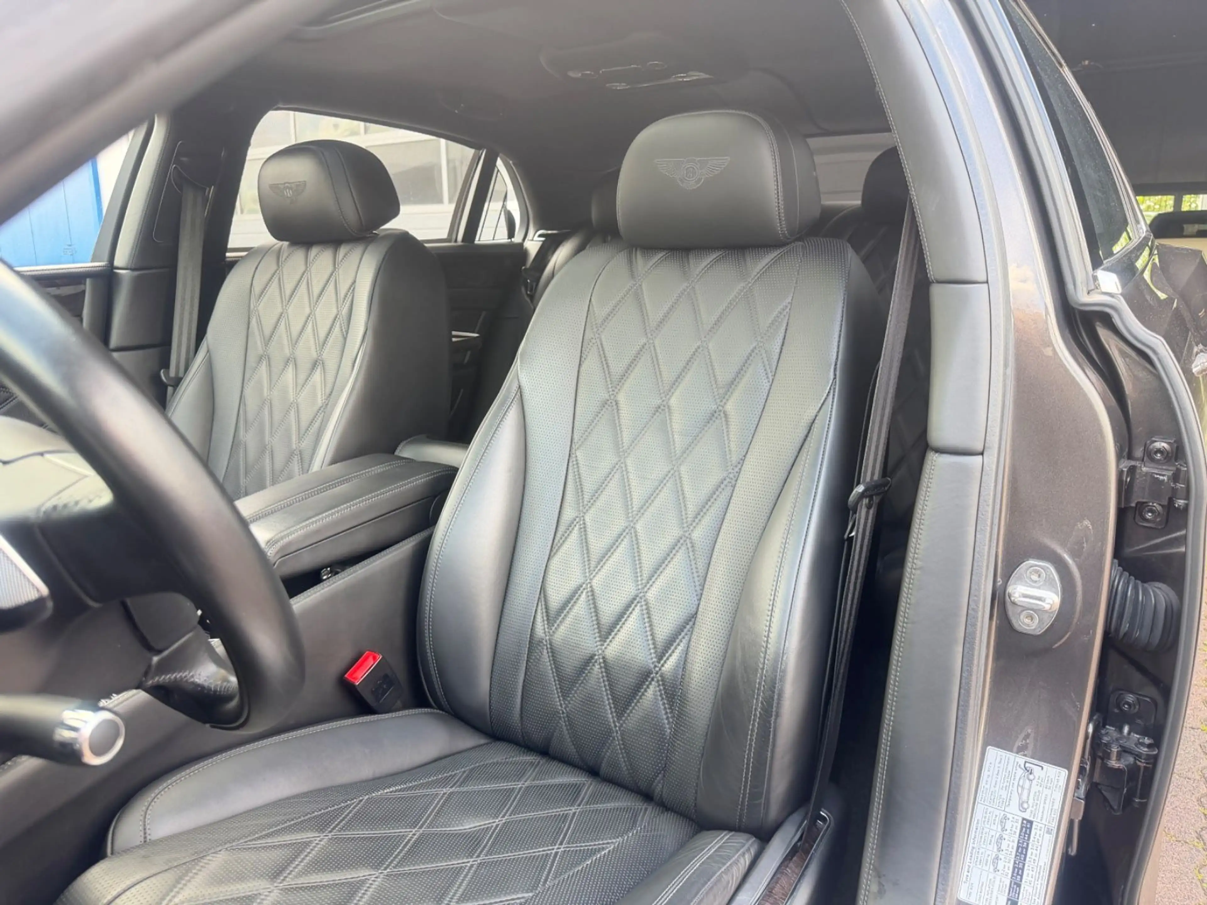 Bentley Flying Spur 6.0 W12 S MULLINER — photo 15