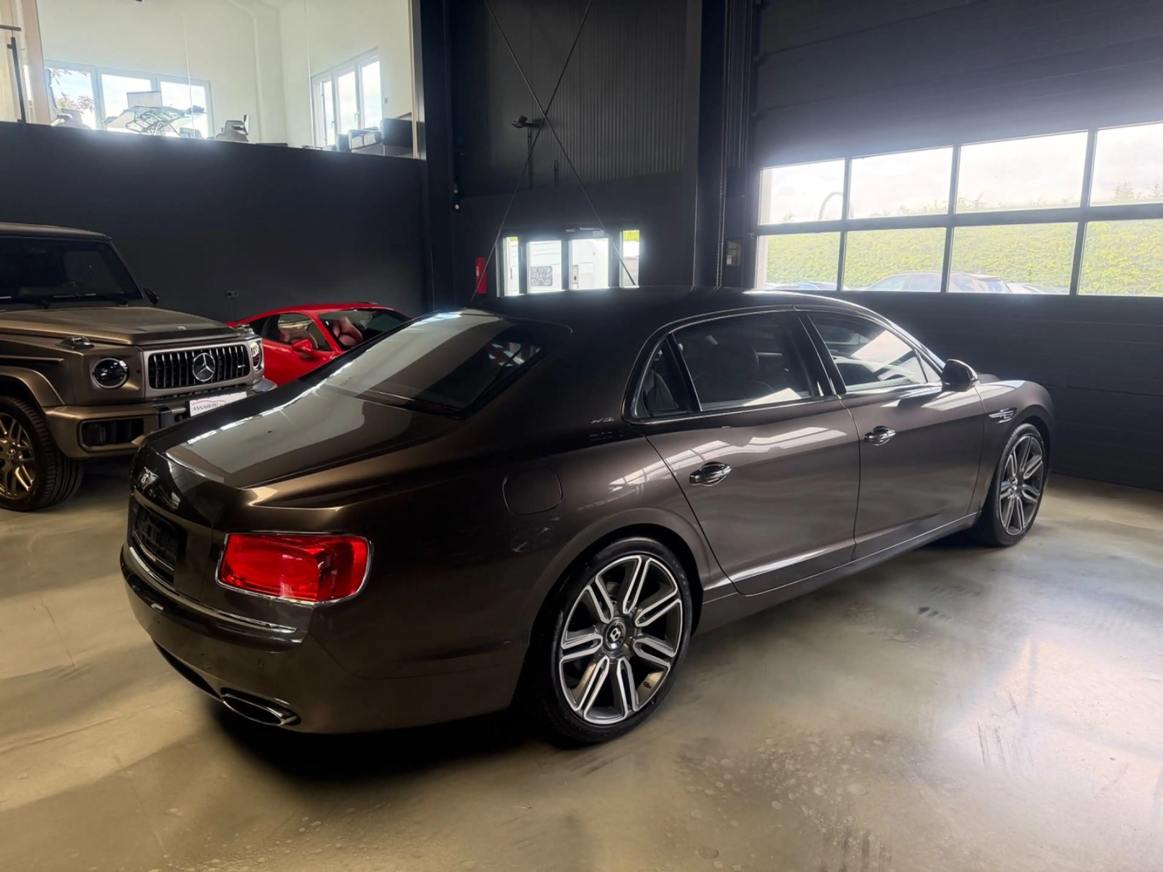 Bentley Flying Spur 6.0 W12 S MULLINER — photo 3