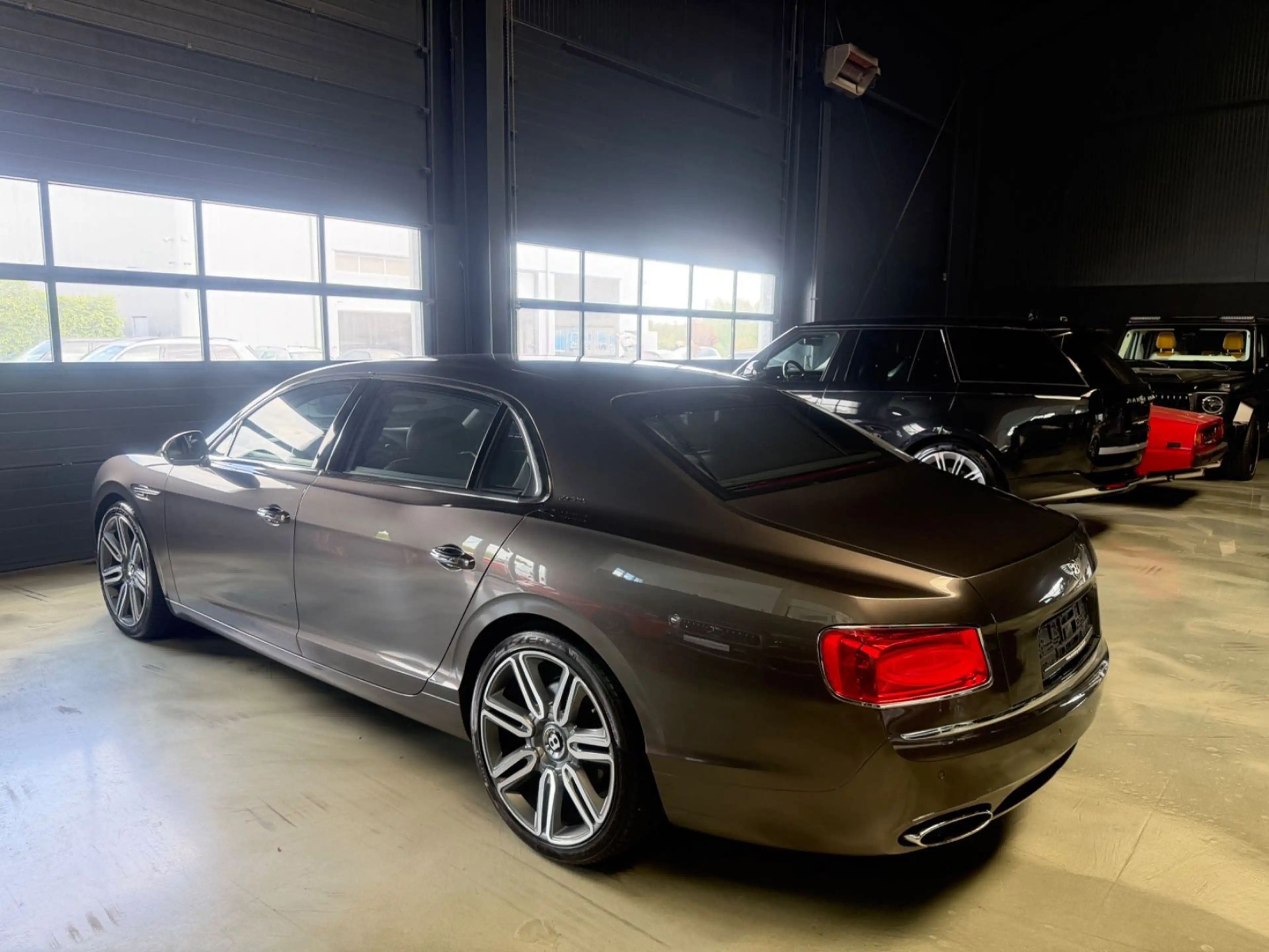Bentley Flying Spur 6.0 W12 S MULLINER — photo 4