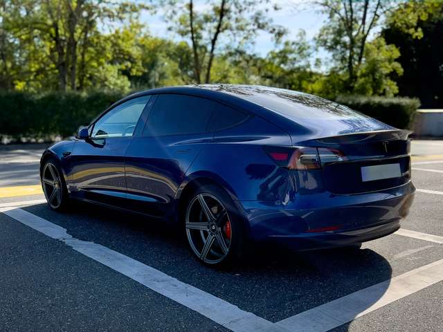 Tesla Model 3 Model 3 Performance (AMD Ryzen-Prozessor)