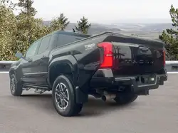 Manual Toyota Tacoma for Sale | AutoTrader.ca