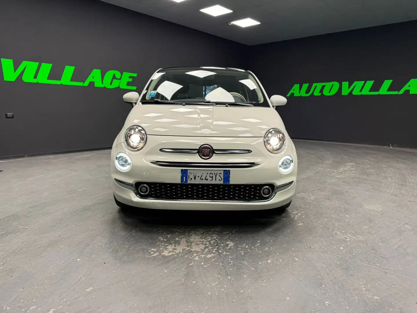 Fiat 500 1.0 hybrid Dolcevita 70cv Weiß - 2