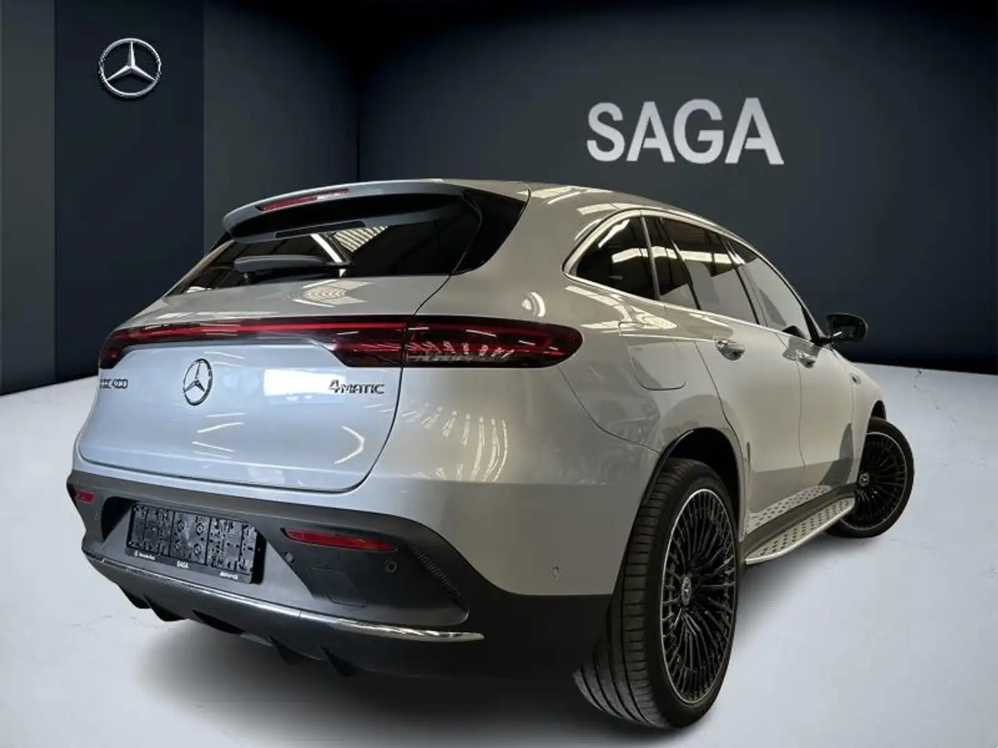 Mercedes-Benz EQC 400 400 4MATIC AMG Line - 2