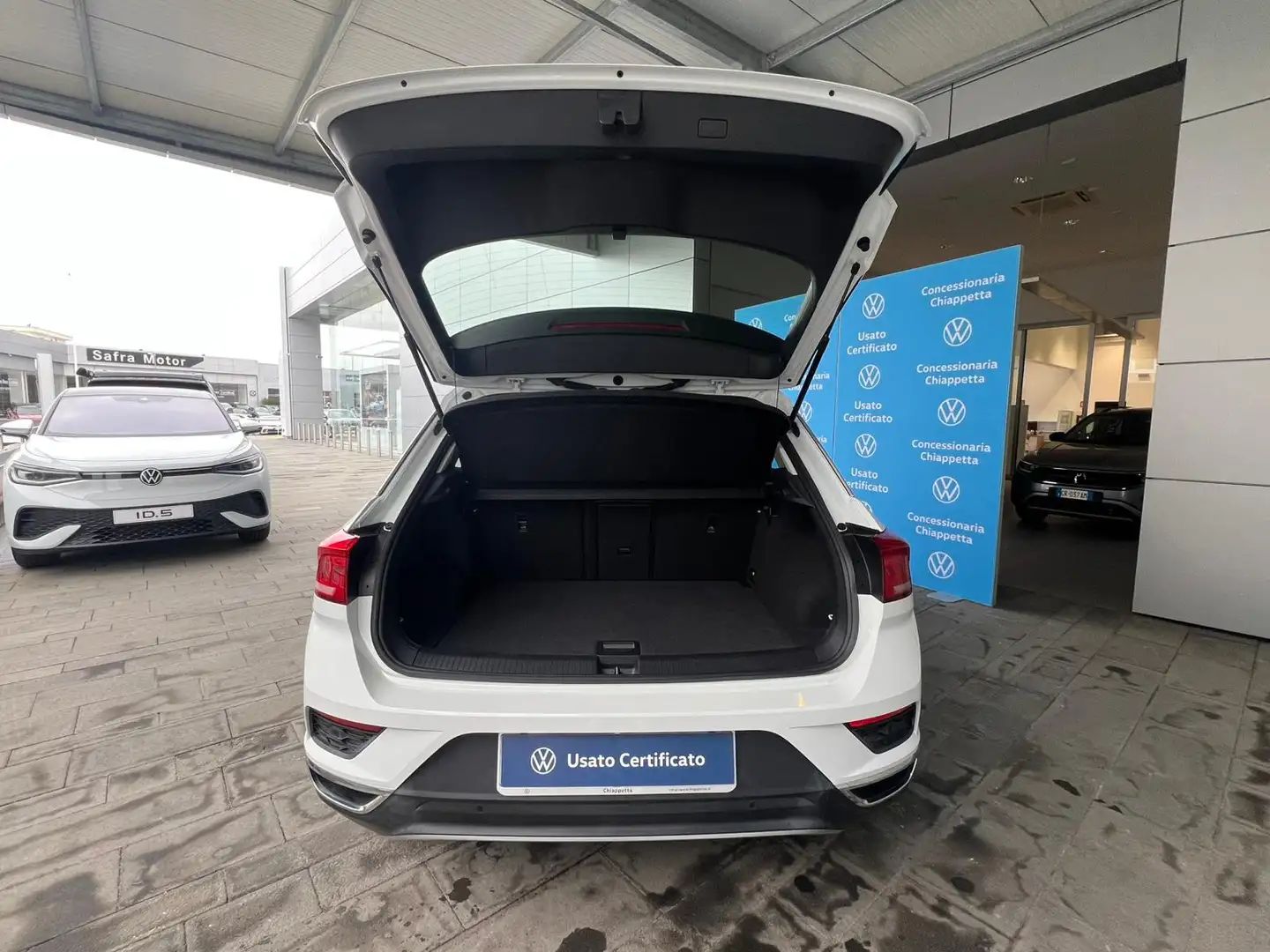 Volkswagen T-Roc 1.0 tsi business 110cv Wit - 2