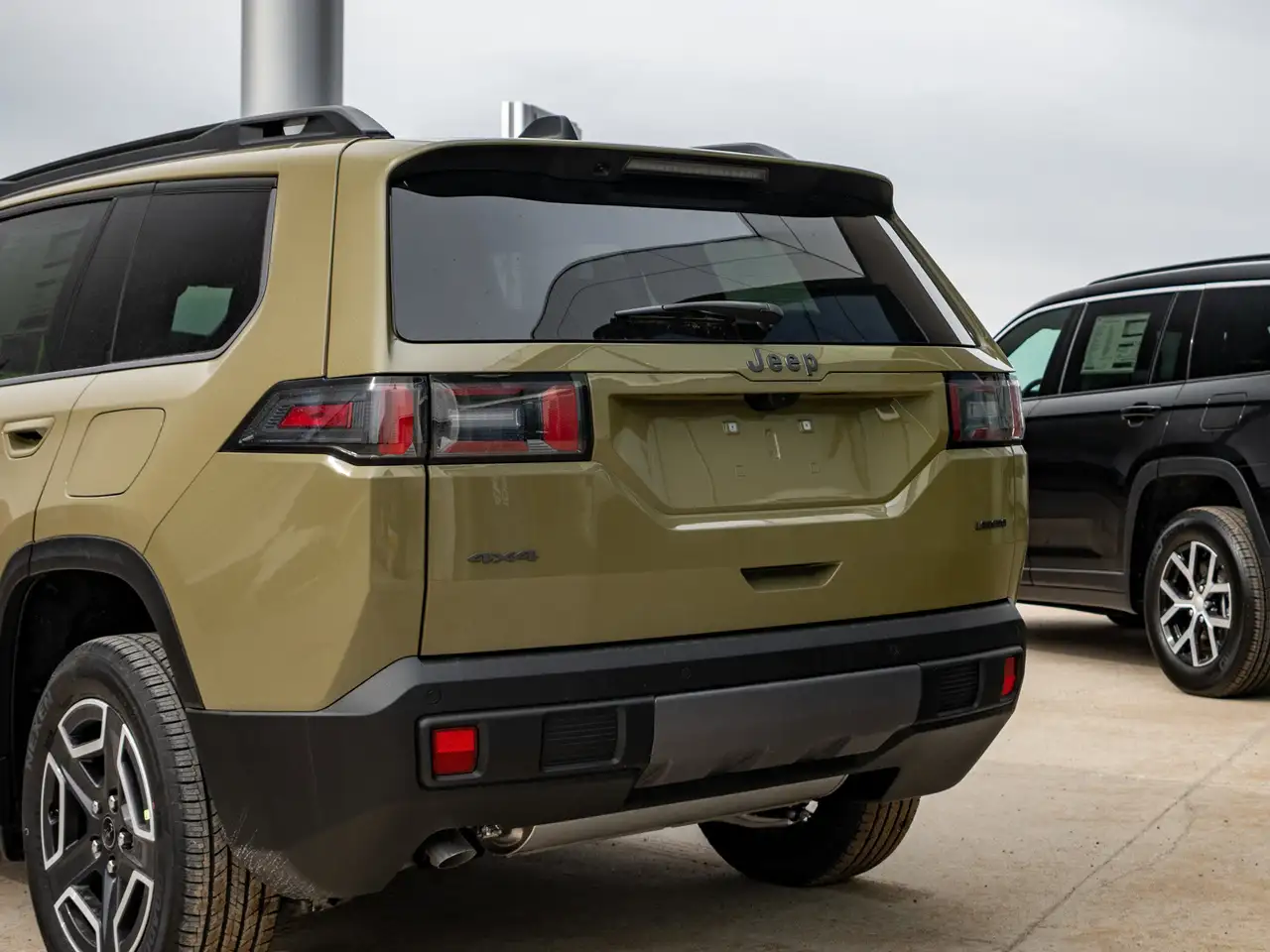 Jeep Cherokee снимка Jeep Cherokee