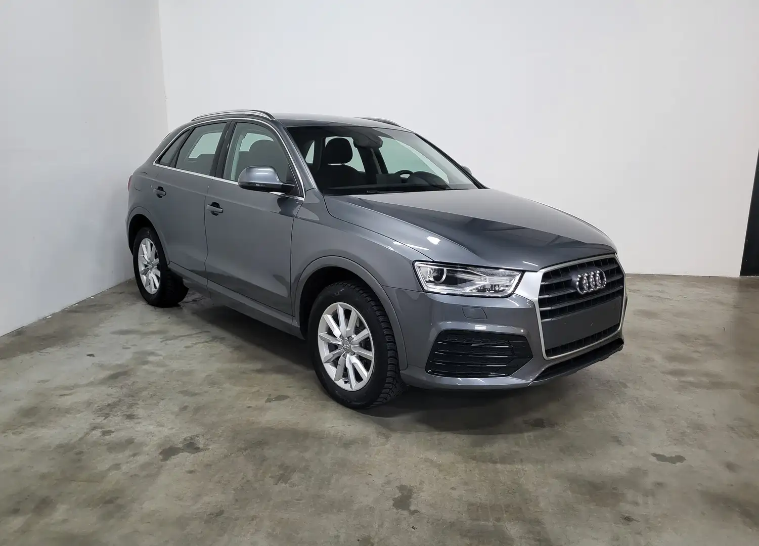 Audi Q3 1.4 TFSI S tronic sport Gris - 2