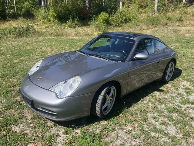 Porsche 911 Carrera Targa