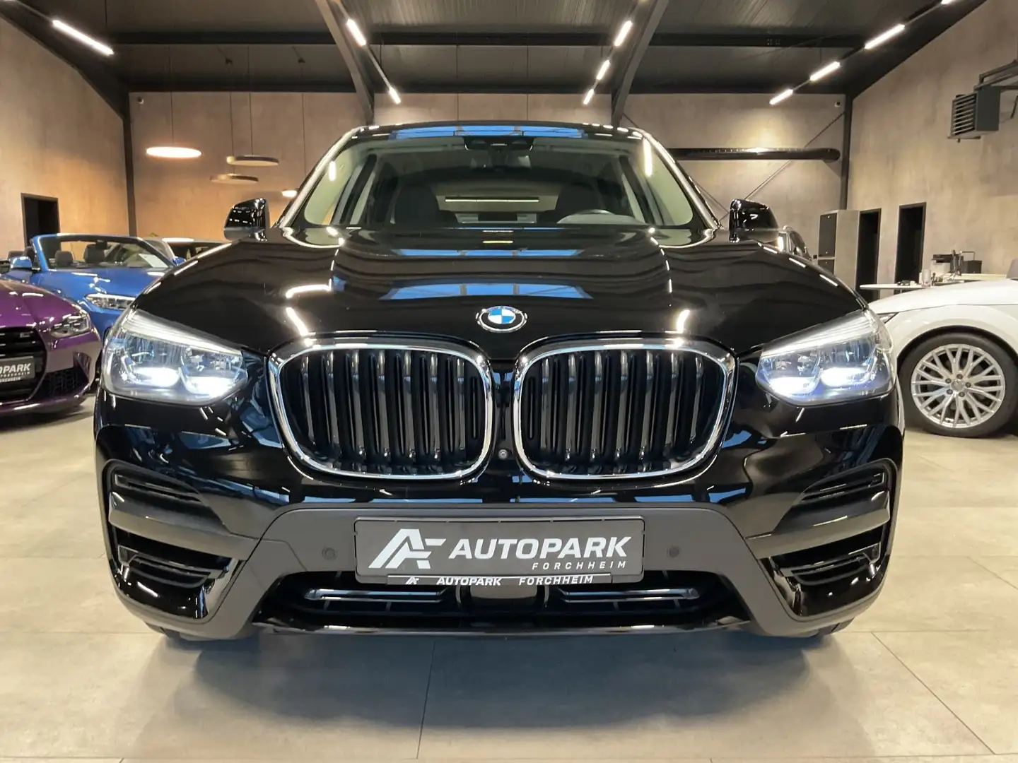 BMW X3 xDr. 20d HuD H&K Leder LiveC. Standh 360° Noir - 2