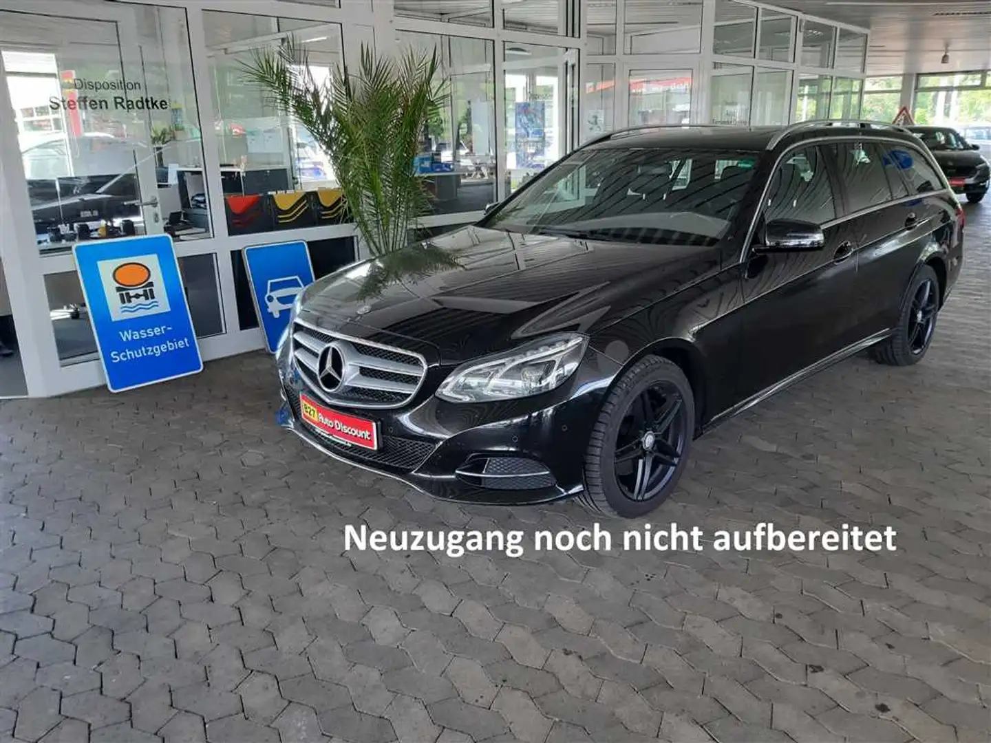 Mercedes-Benz E 250 Kombi CDI Avantgarde BlueTEC 4Matic NAVI-LED Černá - 1