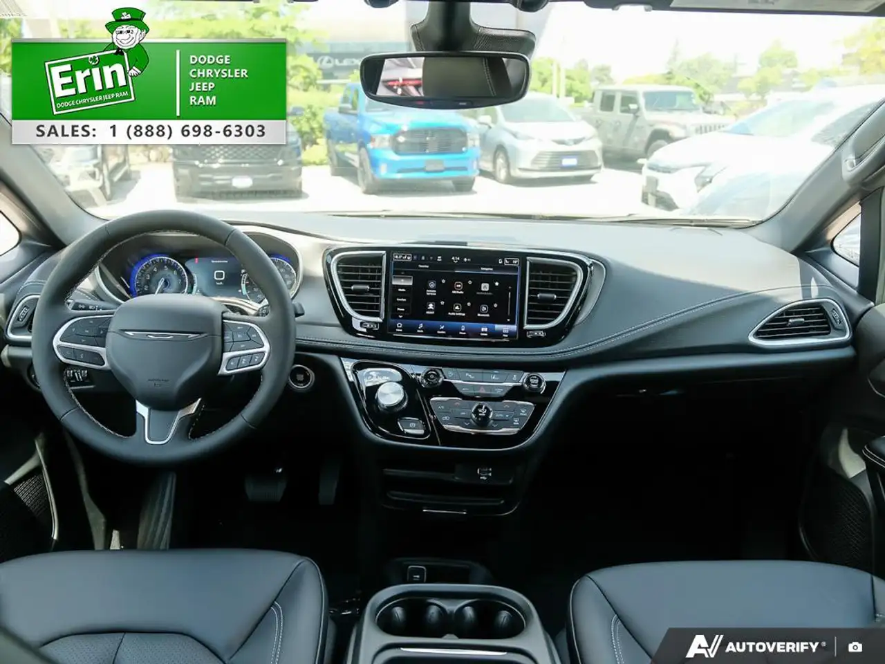 Chrysler Pacifica fotografie Chrysler Pacifica