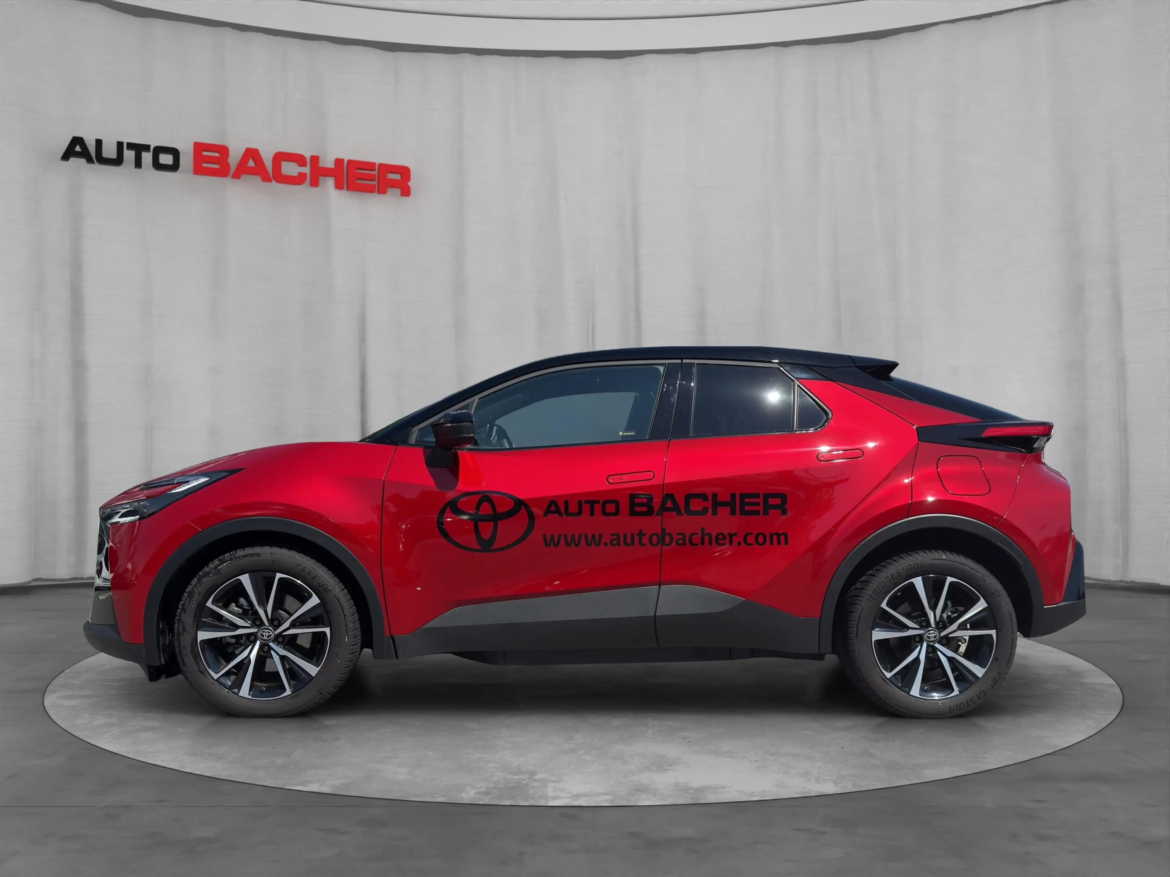 Toyota C-HR 2,0 l Plugin 4x2 GR Sport CVT — photo 3