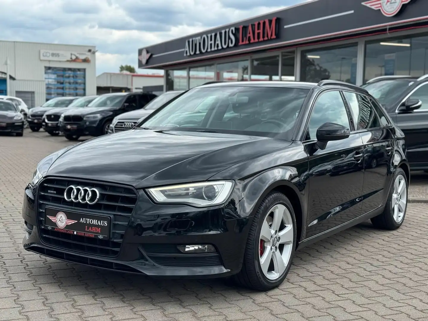 Audi A3 Sportback 2.0TDI S-TRONIC QUATTRO"AMBITION" Schwarz - 2