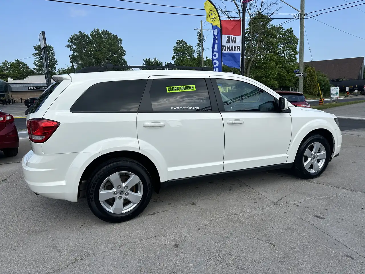 Dodge Journey снимка Dodge Journey