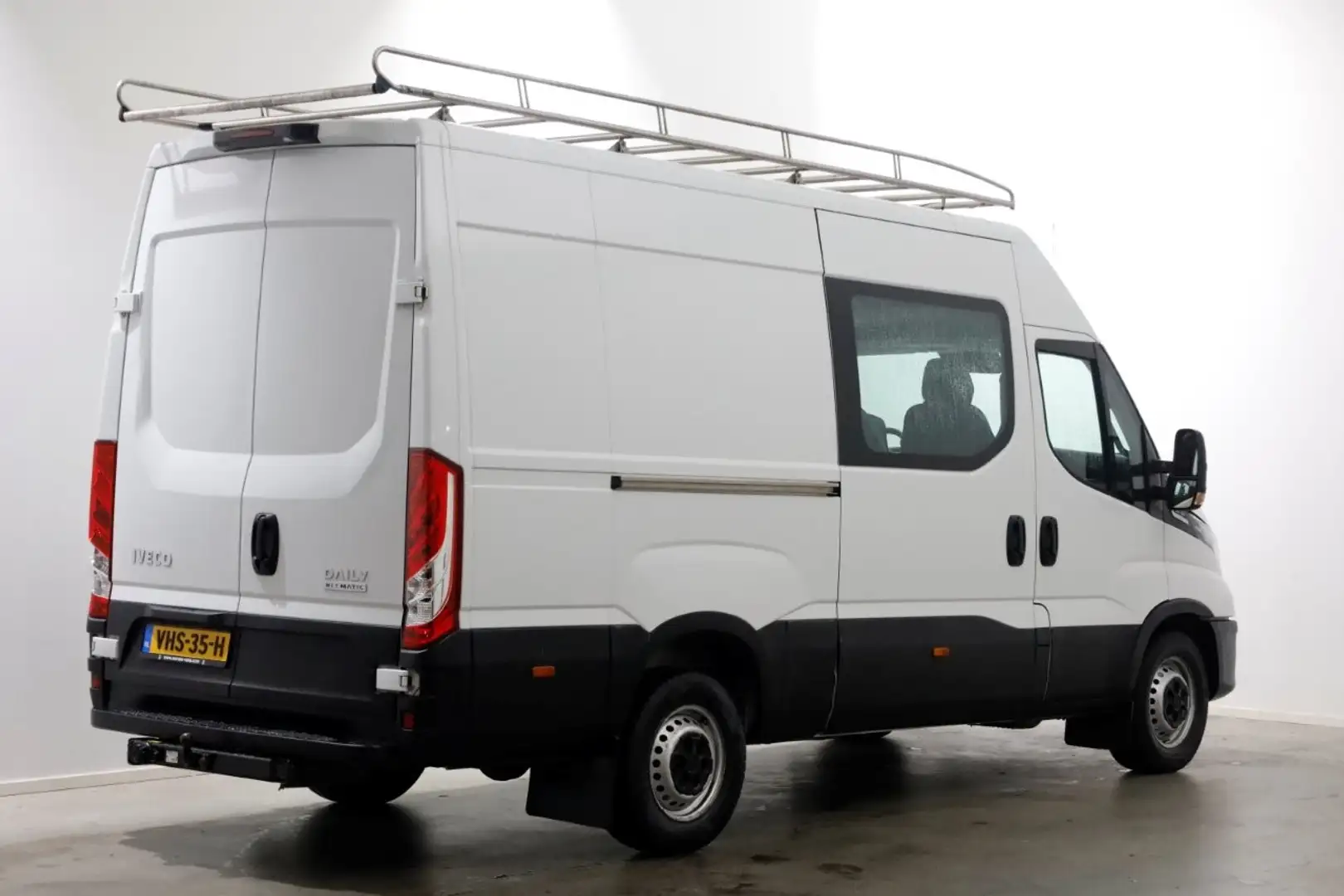 Iveco Daily 35S18HV 3.0 180pk HiMatic Automaat L2H2 D.C. LED/A Blanc - 2