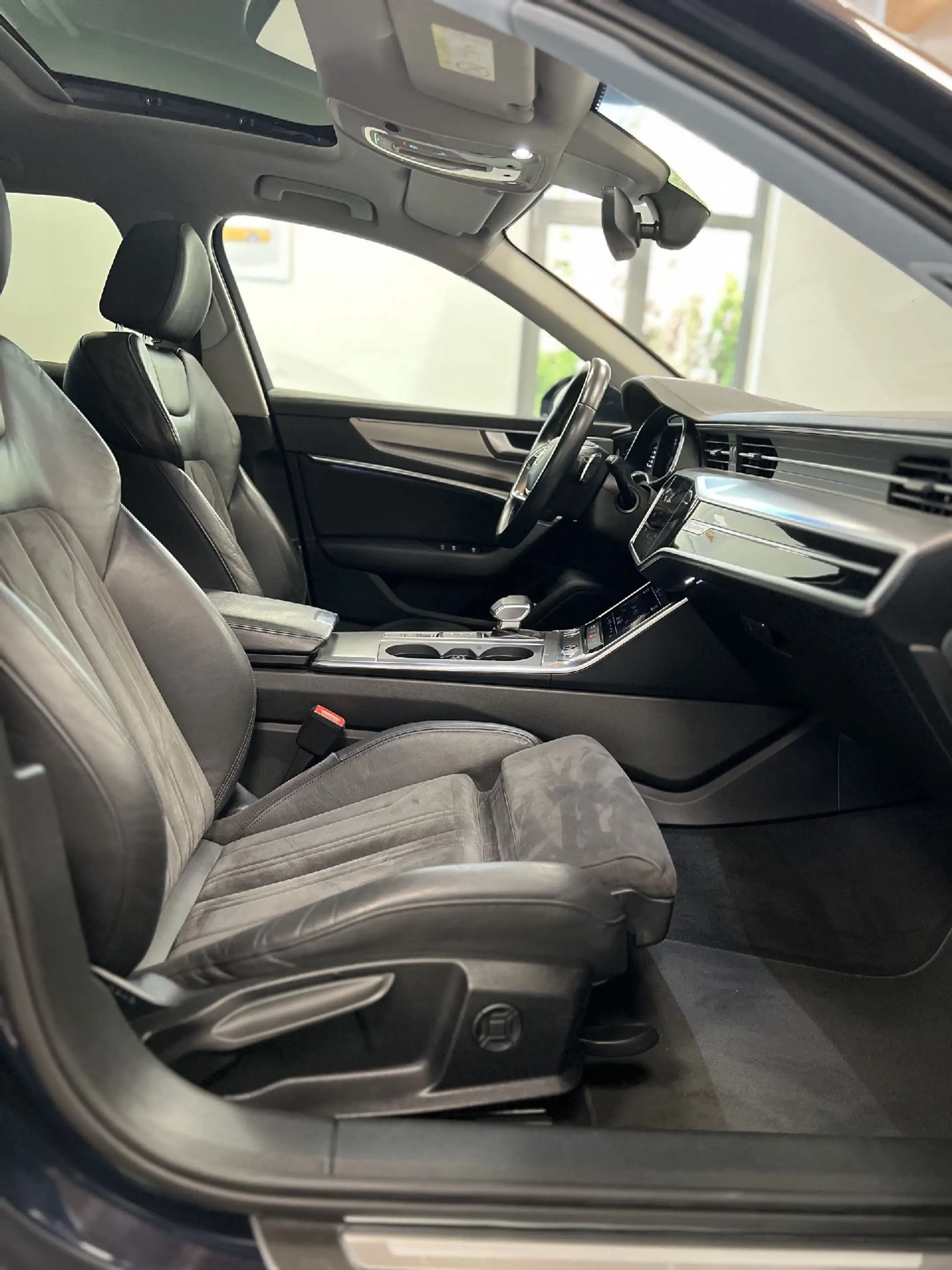 Audi A6 40 TDI SPORT Q MATRIX PANO VIRTUAL — photo 23