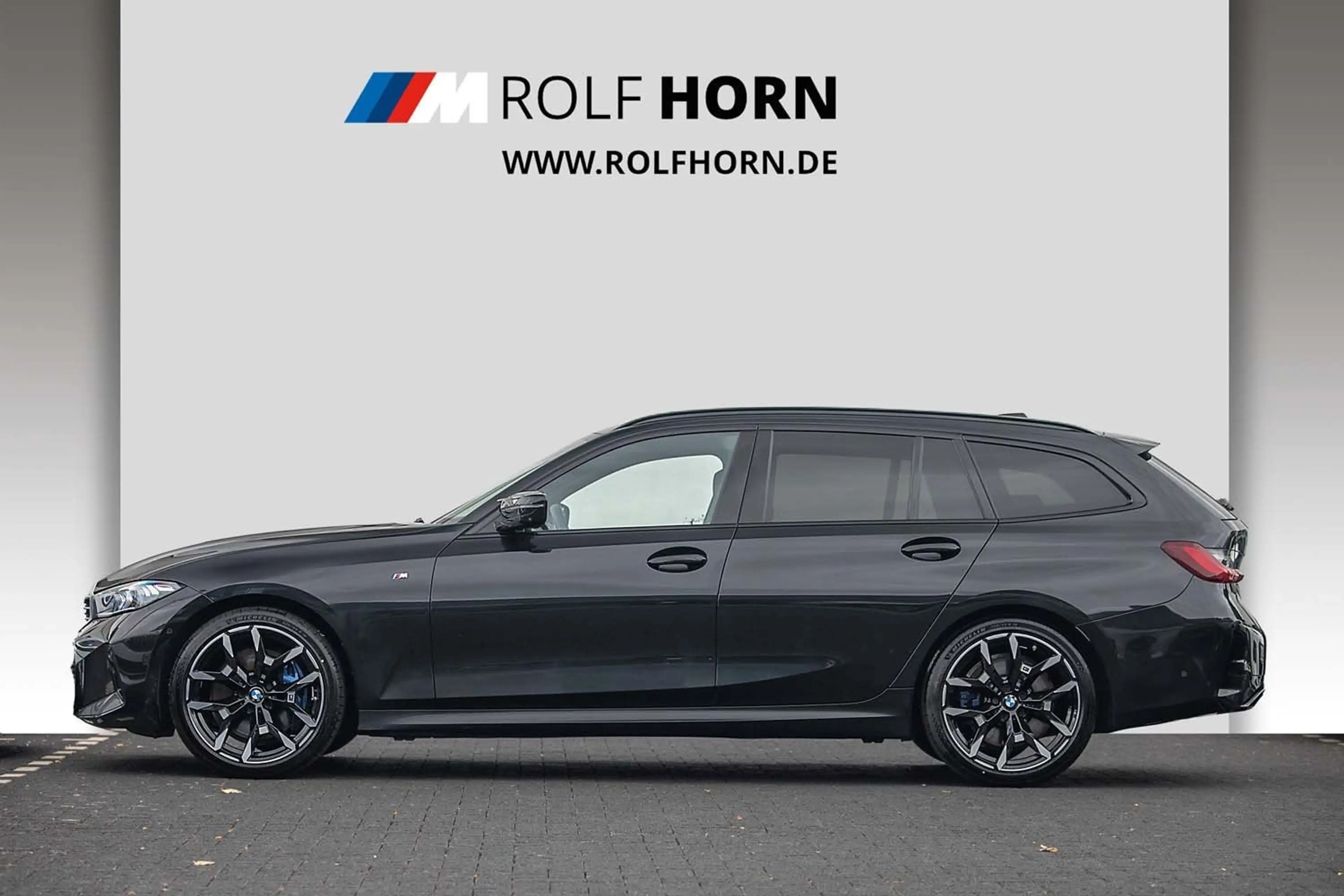 BMW 340 M340i xDrive Touring Pano HeadUp adLED HiFi RfKam — photo 7