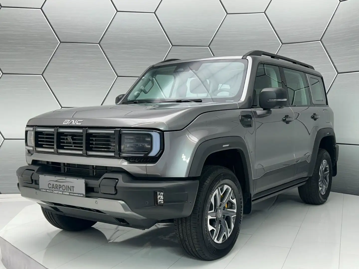 BAIC BJ40 2.0T 4WD 360°Kamera LED Leder Panorama Grau - 1