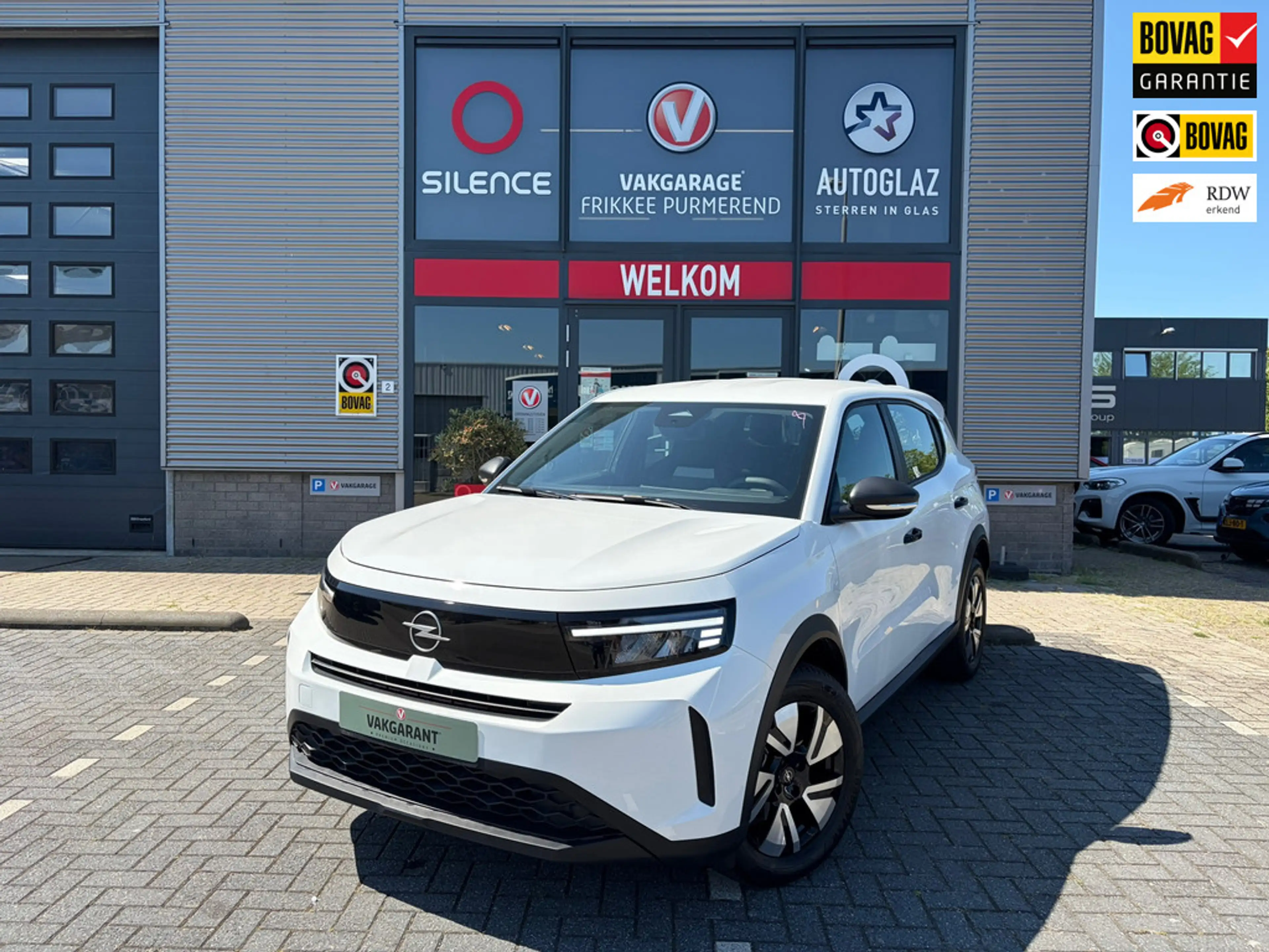 Opel Frontera Opel Frontera 1.2 Turbo Hybrid Edition | 145 pk |