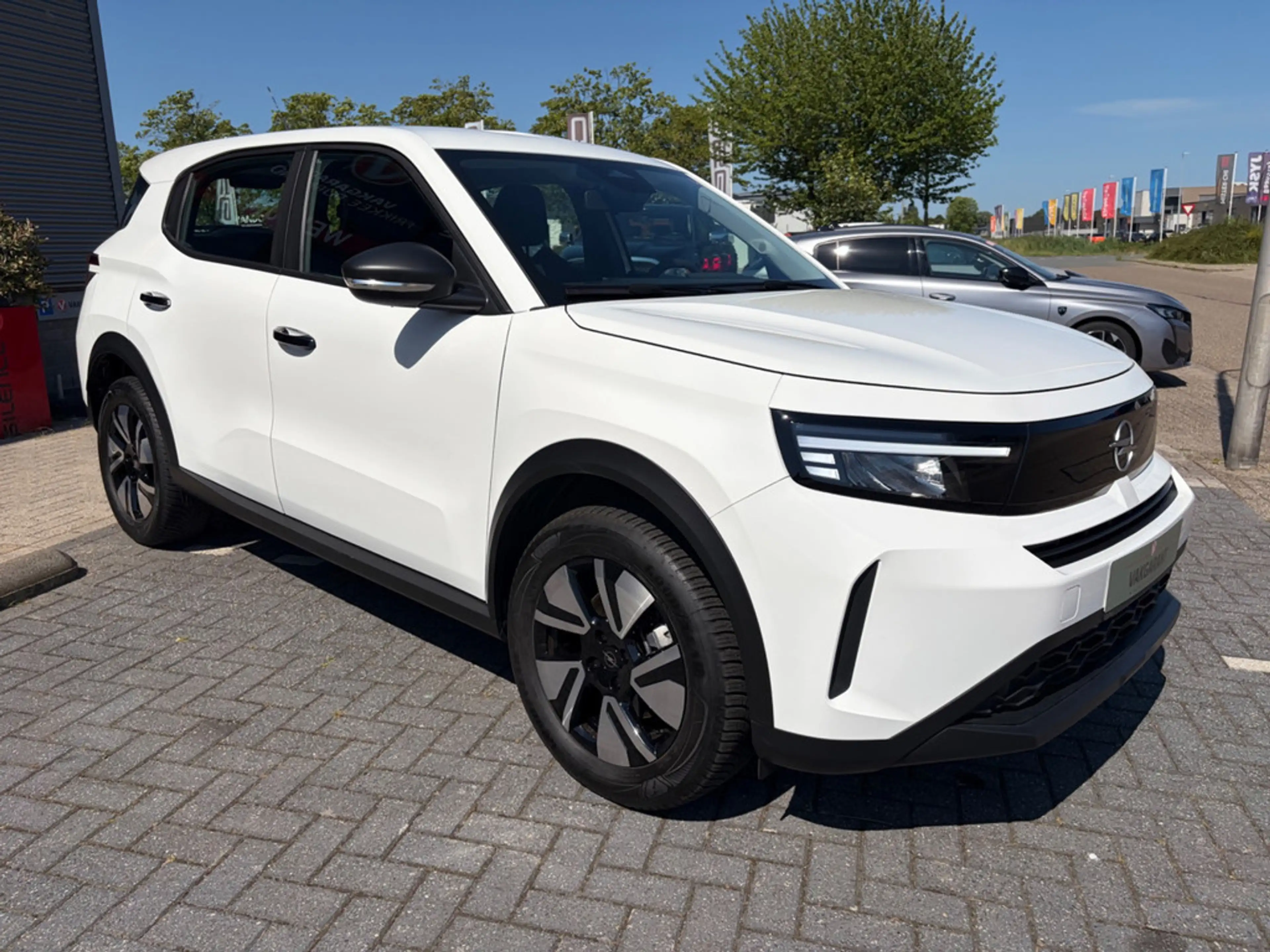 Opel Frontera Opel Frontera 1.2 Turbo Hybrid Edition | 145 pk | — photo 6