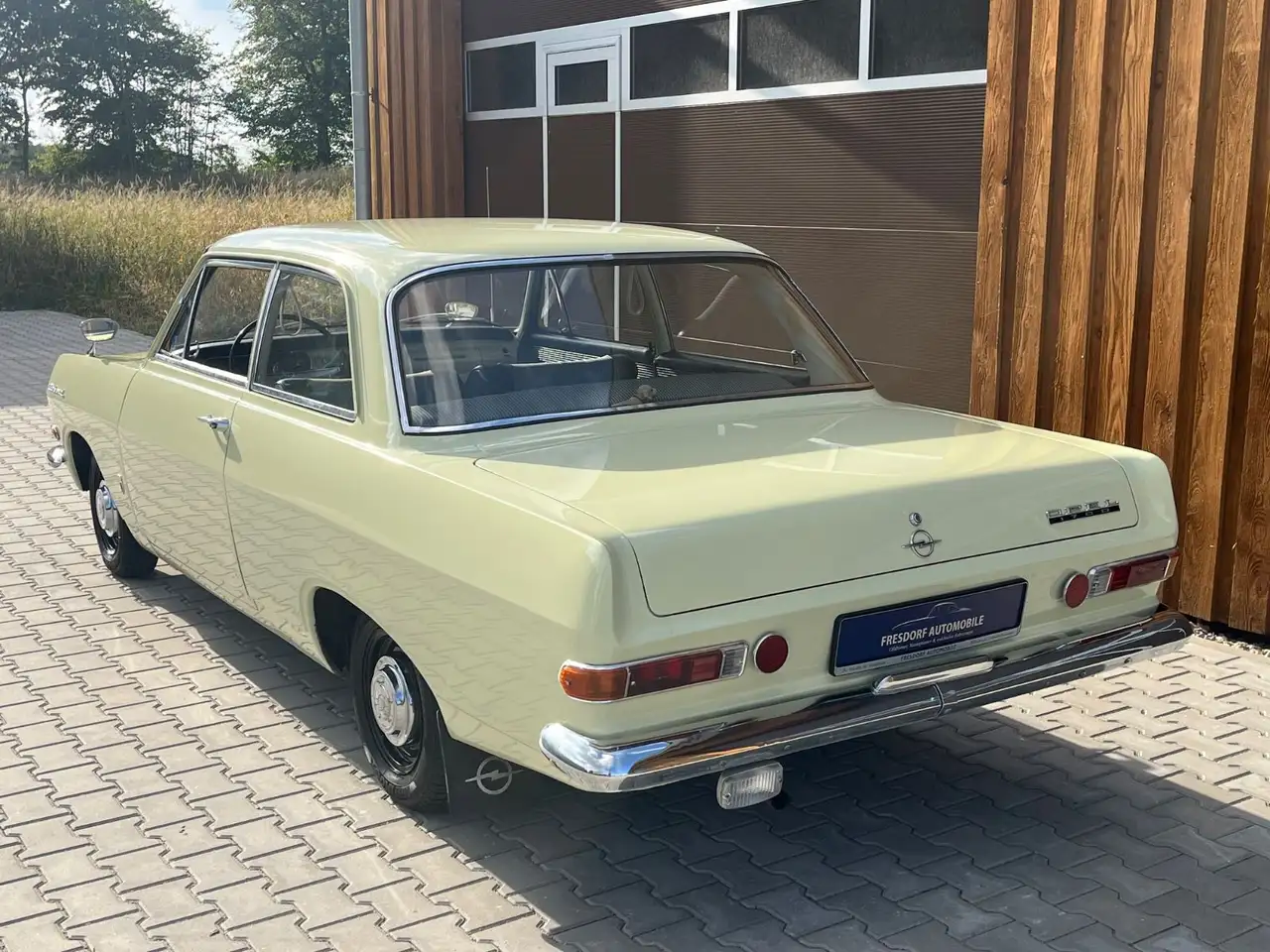 Opel Rekord A Olympia, Sitzbank, Lenkradschaltung, foto 4